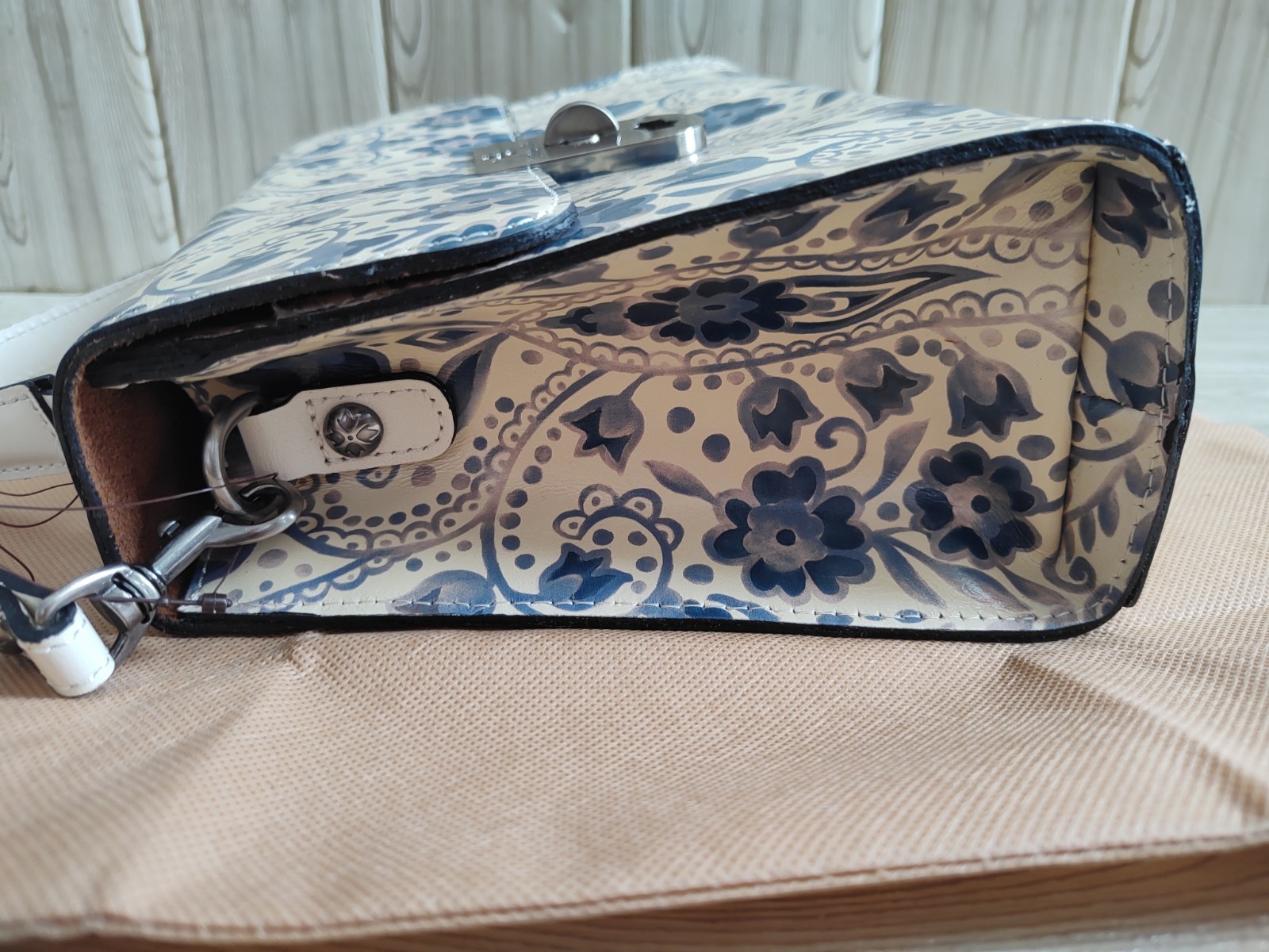 Patricia Nash Satchel Mod. Nazari Leather, Crossbody, Dust Cover