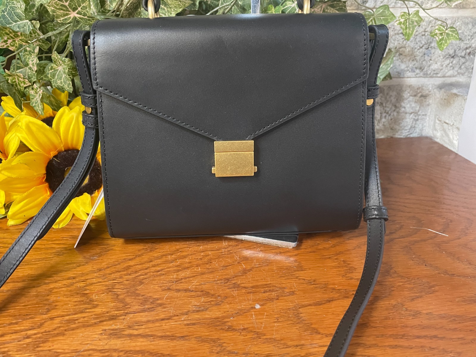 NWT QUINCE ITALIAN LEATHER TOP HANDLE CROSSBODY SATCHEL HANDBAG BLACK MSRP $119