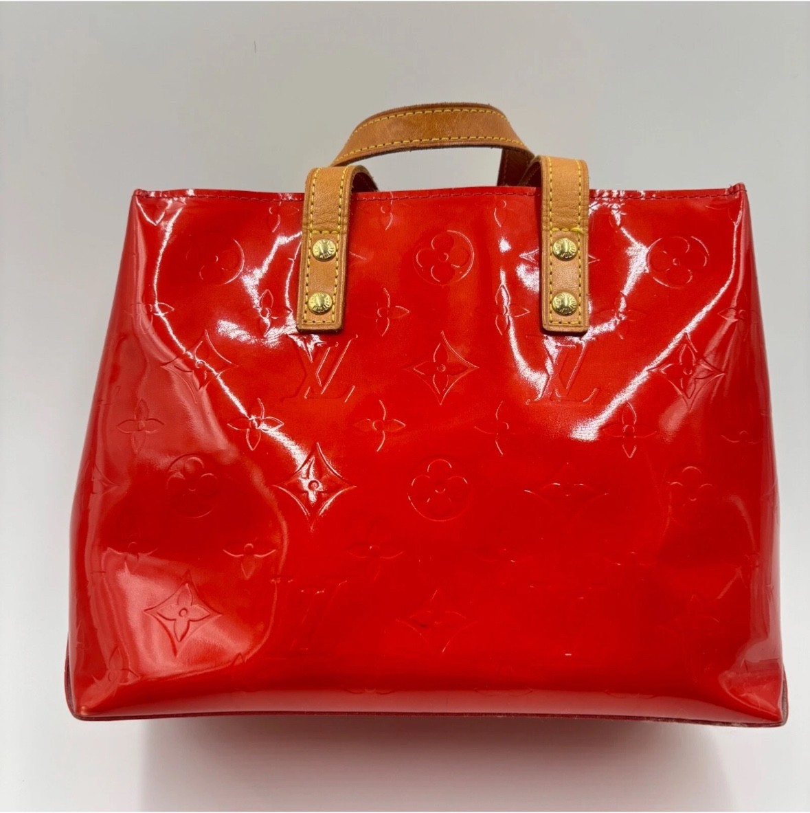 Louis Vuitton Reade Shoulder Bag PM Red Leather