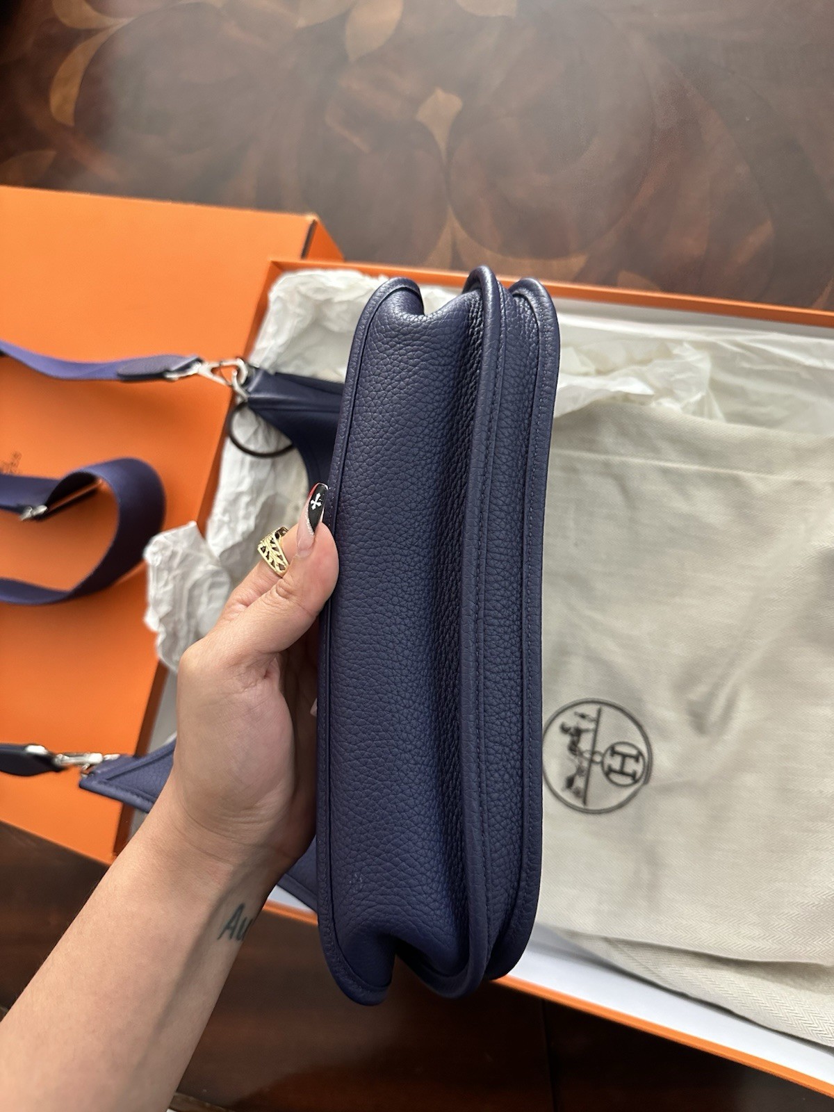 HERMÈS Evelyne PM Bag Bleu Indigo Palladium Hardware – Full Inclusion