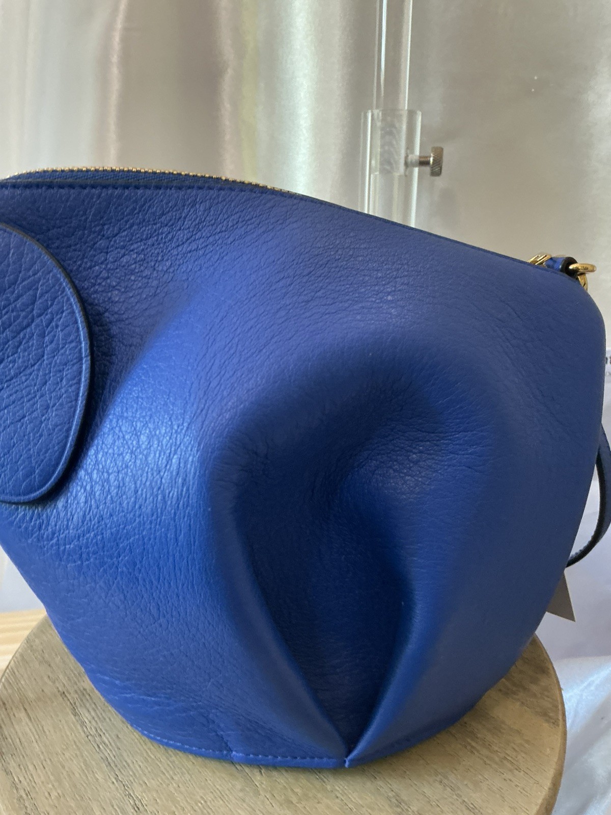 EUC Loewe Elephant Royal Blue Calfskin Elephant-Shaped Crossbody w COA