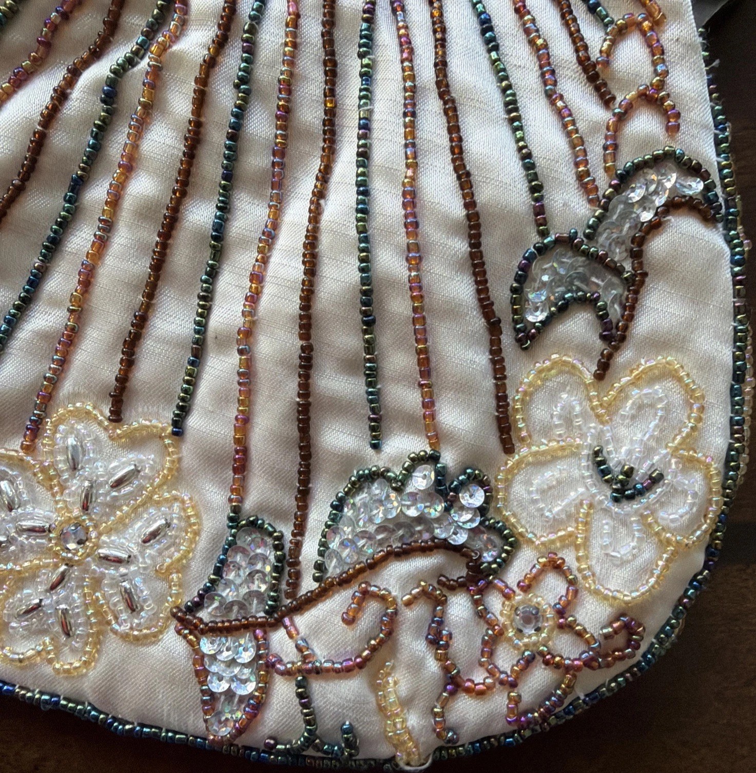 Vintage Look Ivory Beaded Evening Purse Art Deco Brass Tone Metal Frame Chain