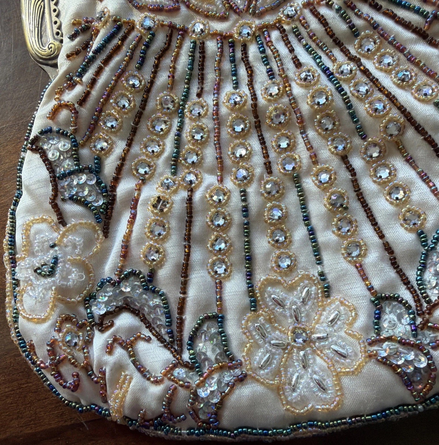 Vintage Look Ivory Beaded Evening Purse Art Deco Brass Tone Metal Frame Chain