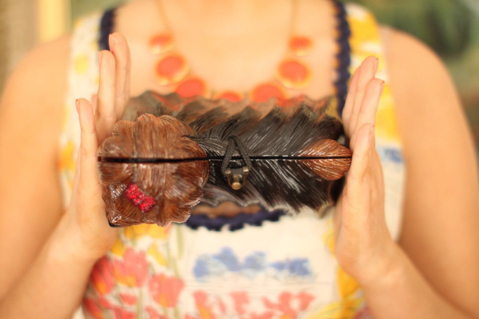 TIMMY WOODS YORKIE YORKSHIRE TERRIER DOG PURSE CLUTCH MINAUDIERE CRYSTALS BOW