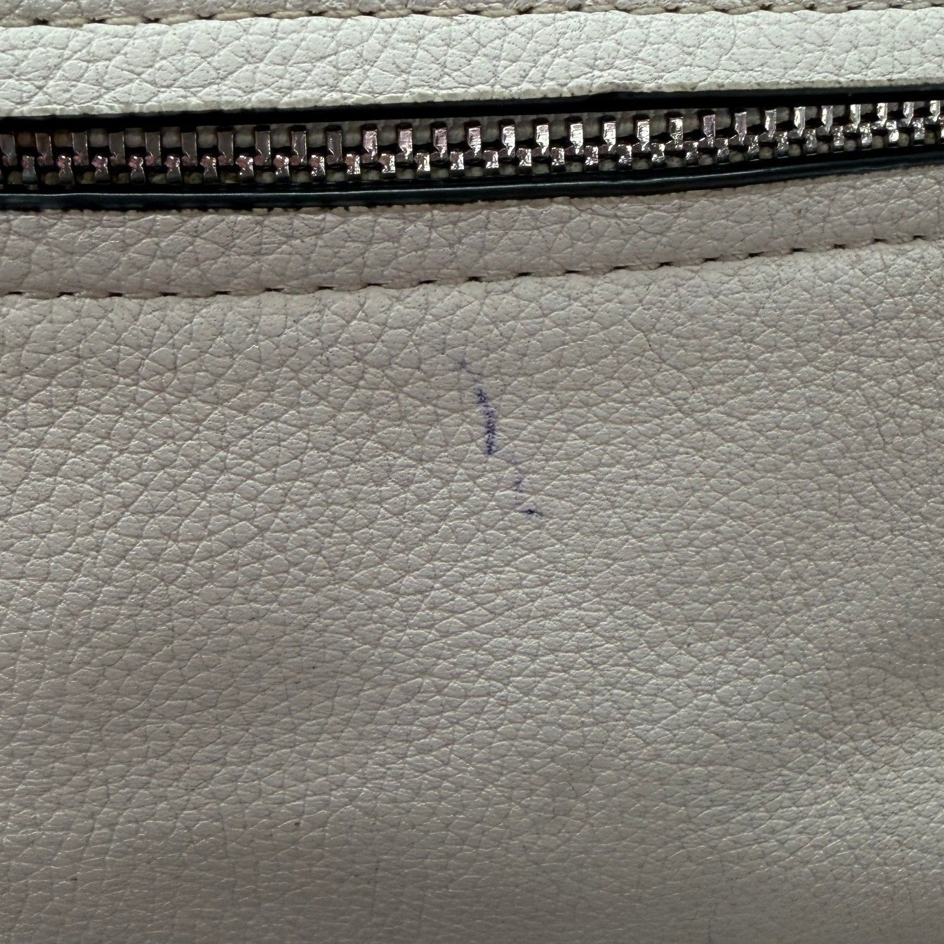 Coach Elle Hobo Bag White Pebble Leather Shoulder Crossbody 91158 Chalk Black