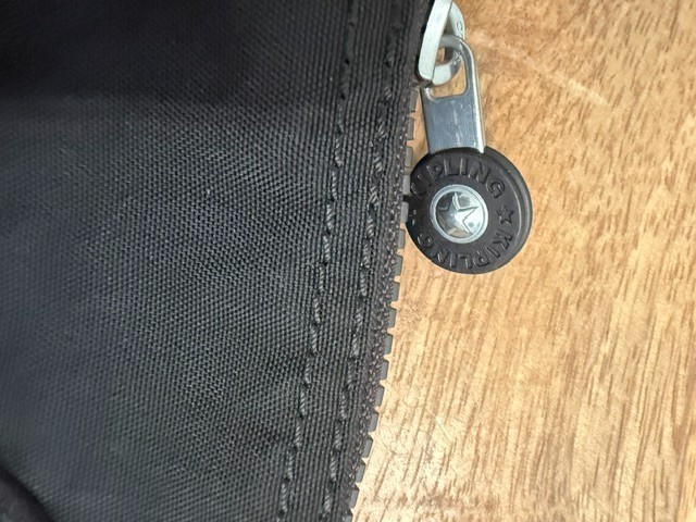 Kipling Creativity XB Crossbody Bag Black Silver NO Monkey Zipper Clean EUC