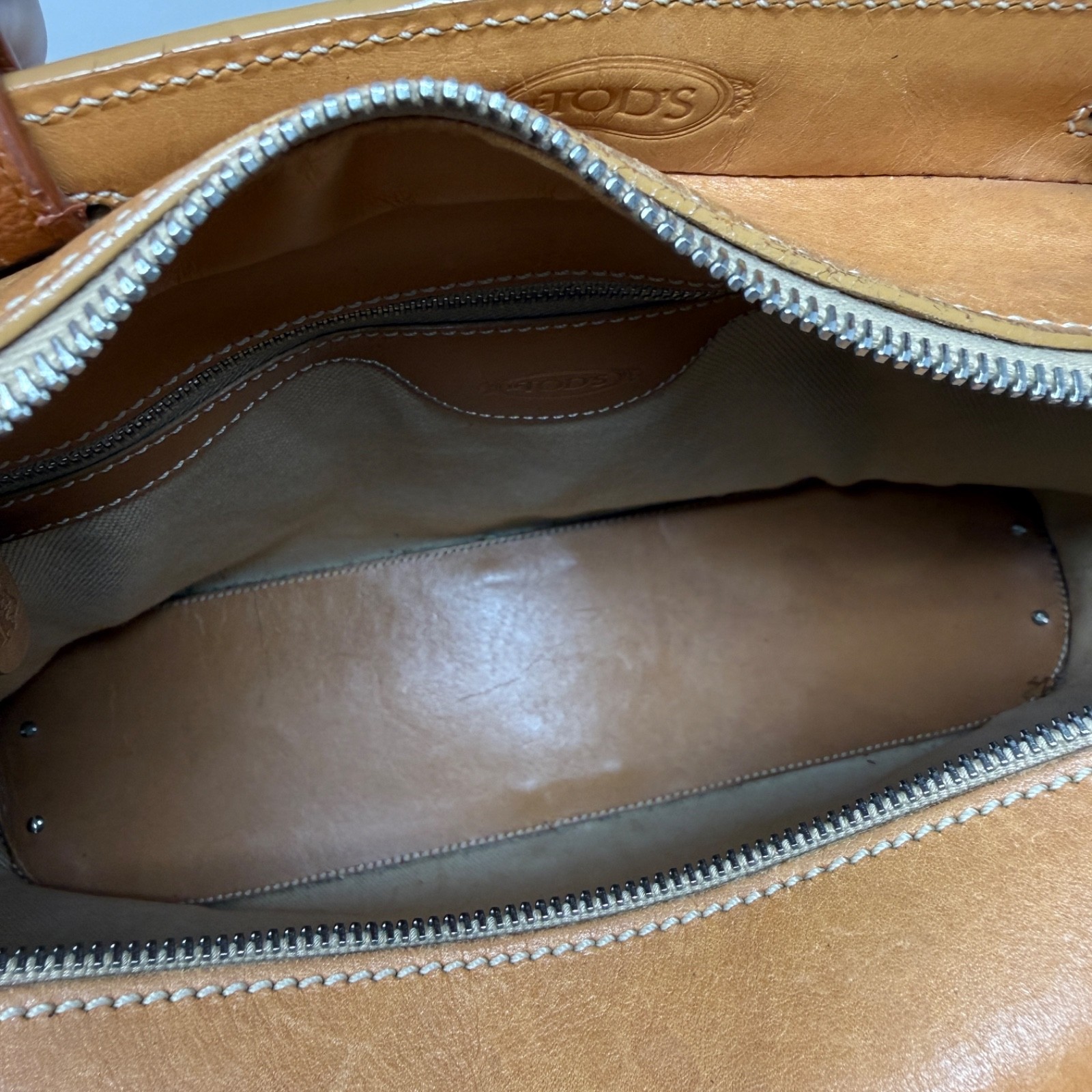 Tod’s Genuine Leather Studded Embellished Patchwork Shoulder Purse Tote Bag