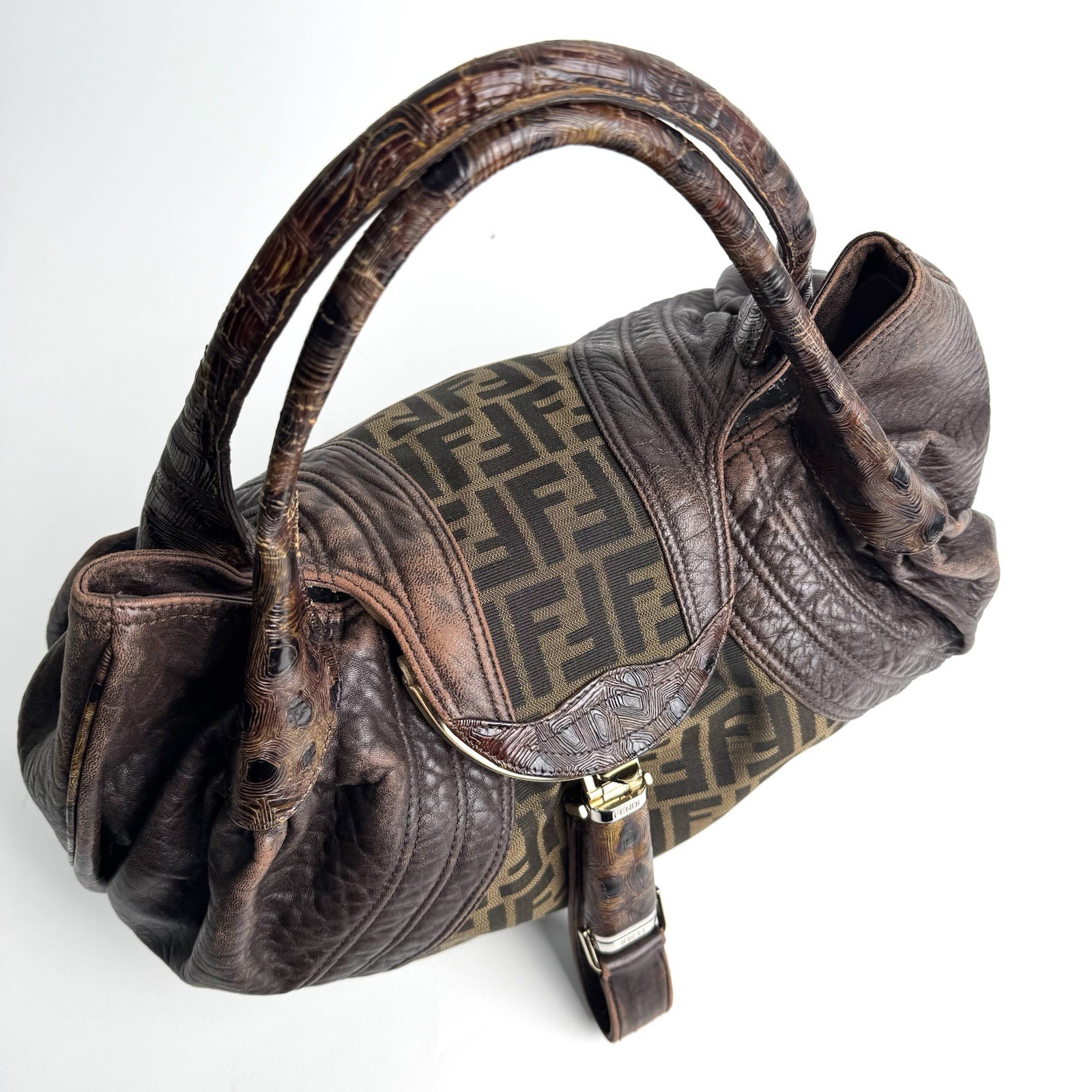 FENDI Spy Zucca Shoulder Bag HandBag Canvas Leather Dark Brown Auth Y2K e126