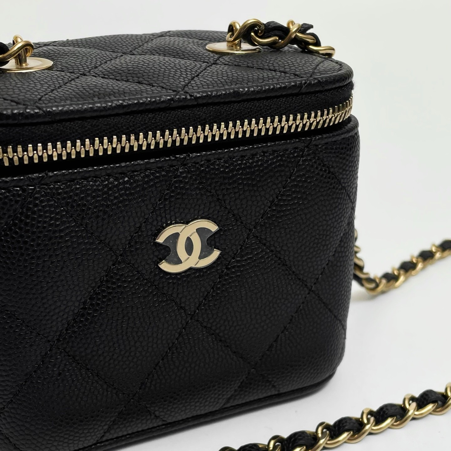 CHANEL Vanity Bag Black Calfskin Box Gold Hardware Chain Crossbody Bag