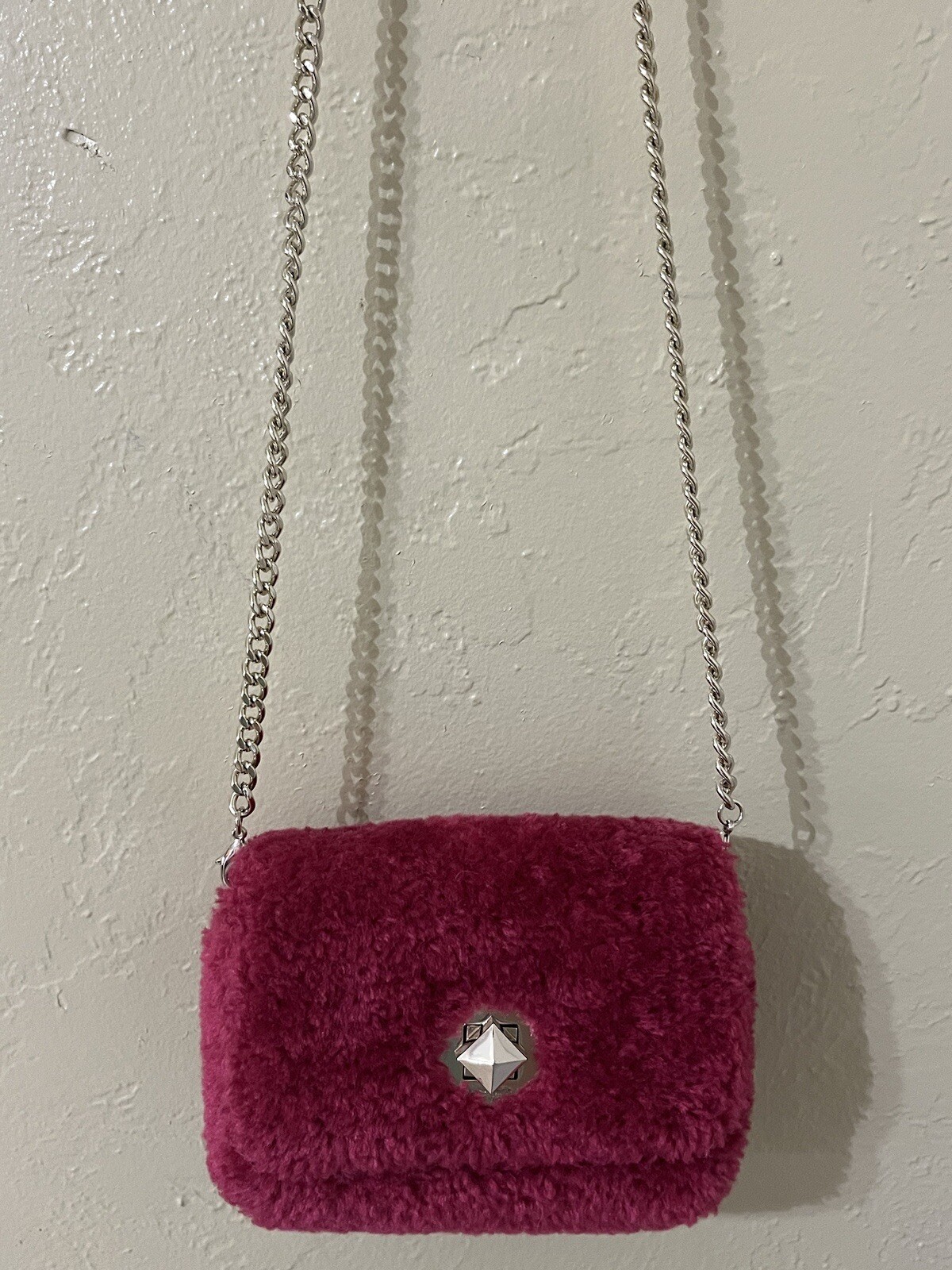 KATE SPADE AUDREY SHEARLING MICRO CROSSBODY Color: Festive Pink