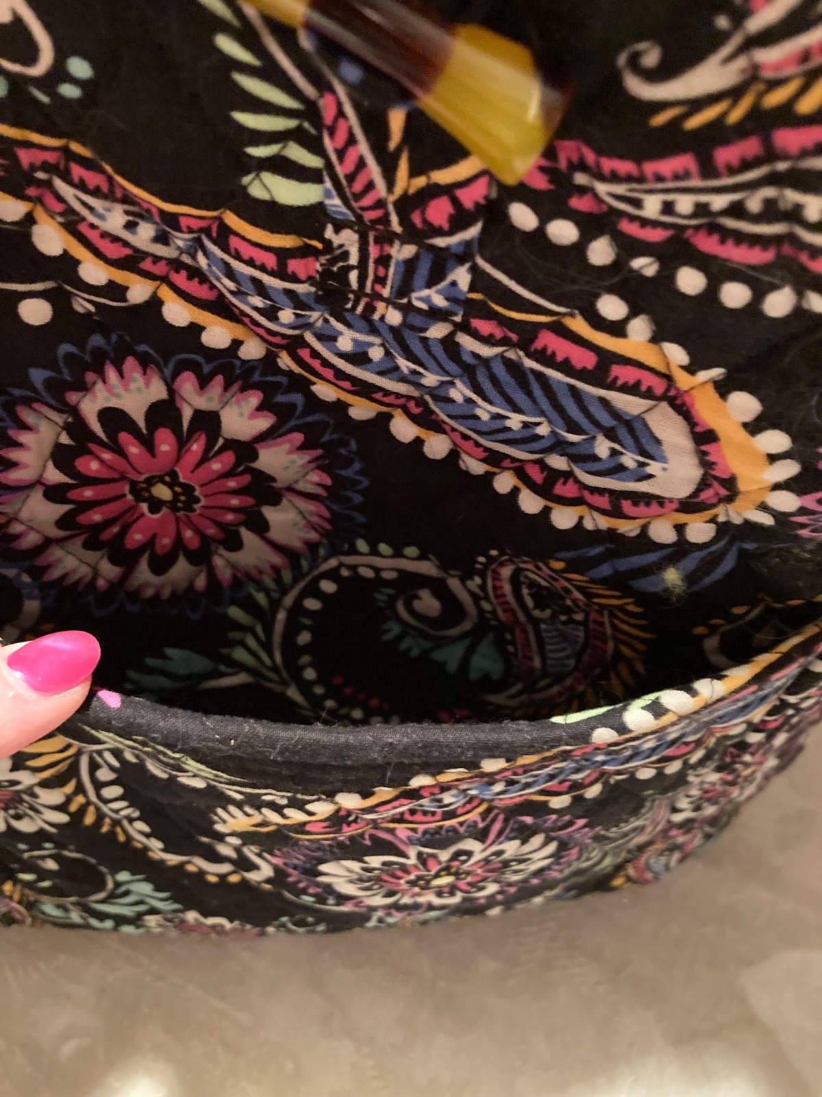 Vera Bradley Bandana Swirl Quilted Shoulder Bag Purse Tote 15″W x14″Hx6.25″D