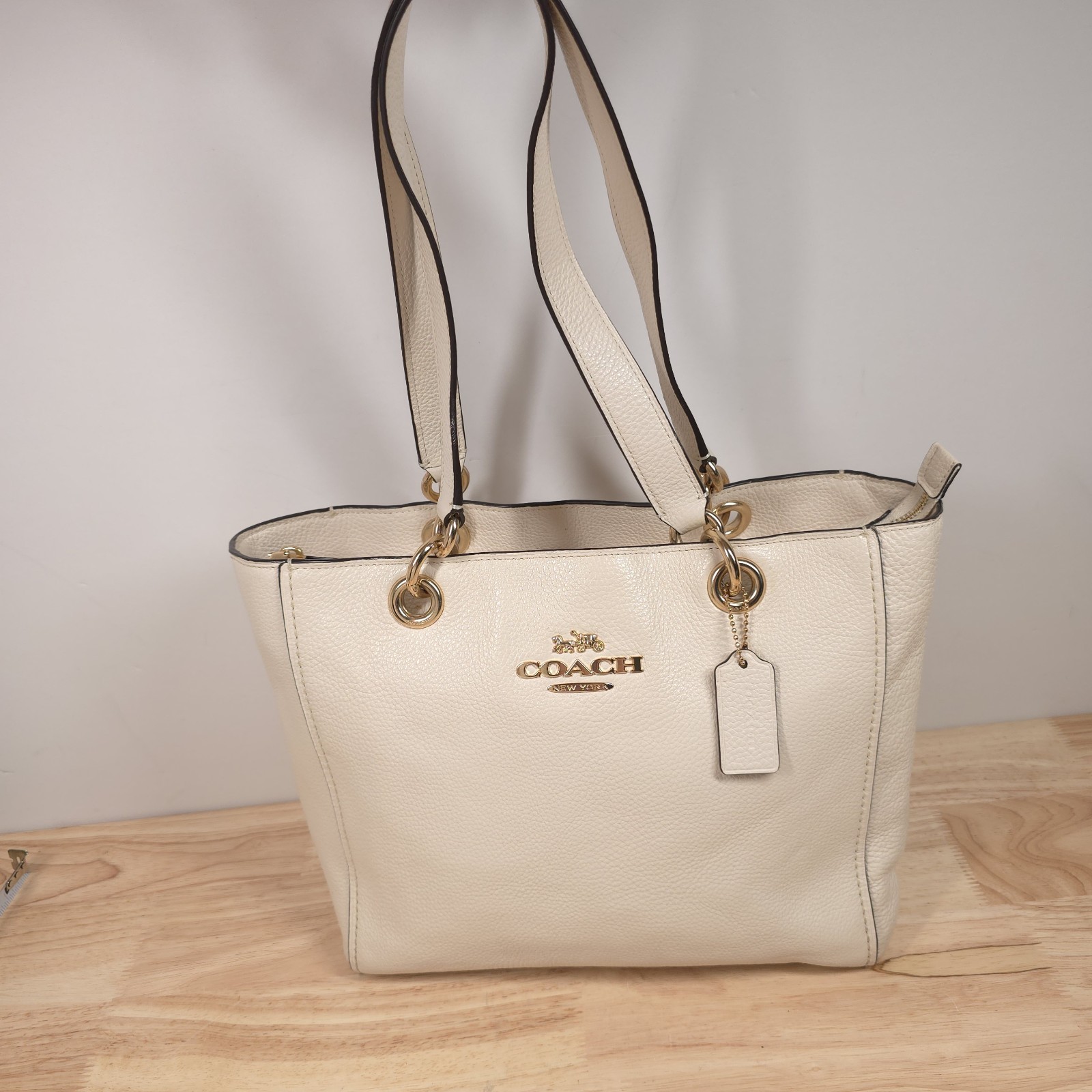 Coach Jes Tote Pebble Leather White Chalk Shoulder Bag Purse Handbag 76701