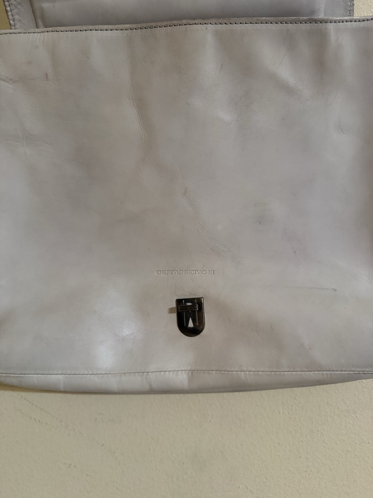 Cherevichkiotvichki Large Lock Handbag Leather Dirty White Color