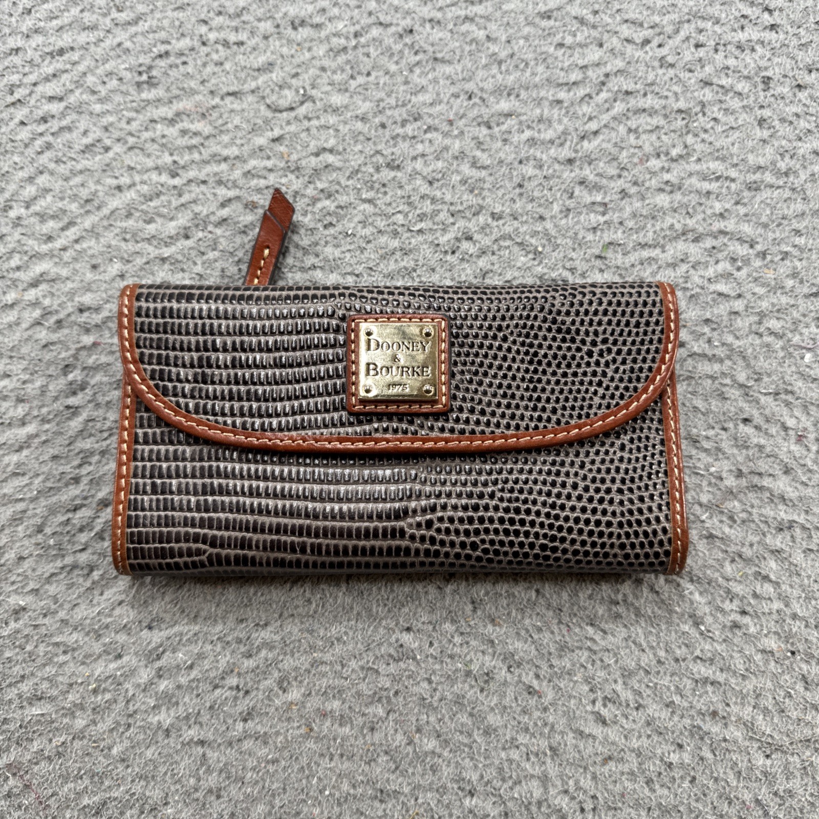 Dooney And Bourke Lizard Snake Leather Embossed Wallet Brown