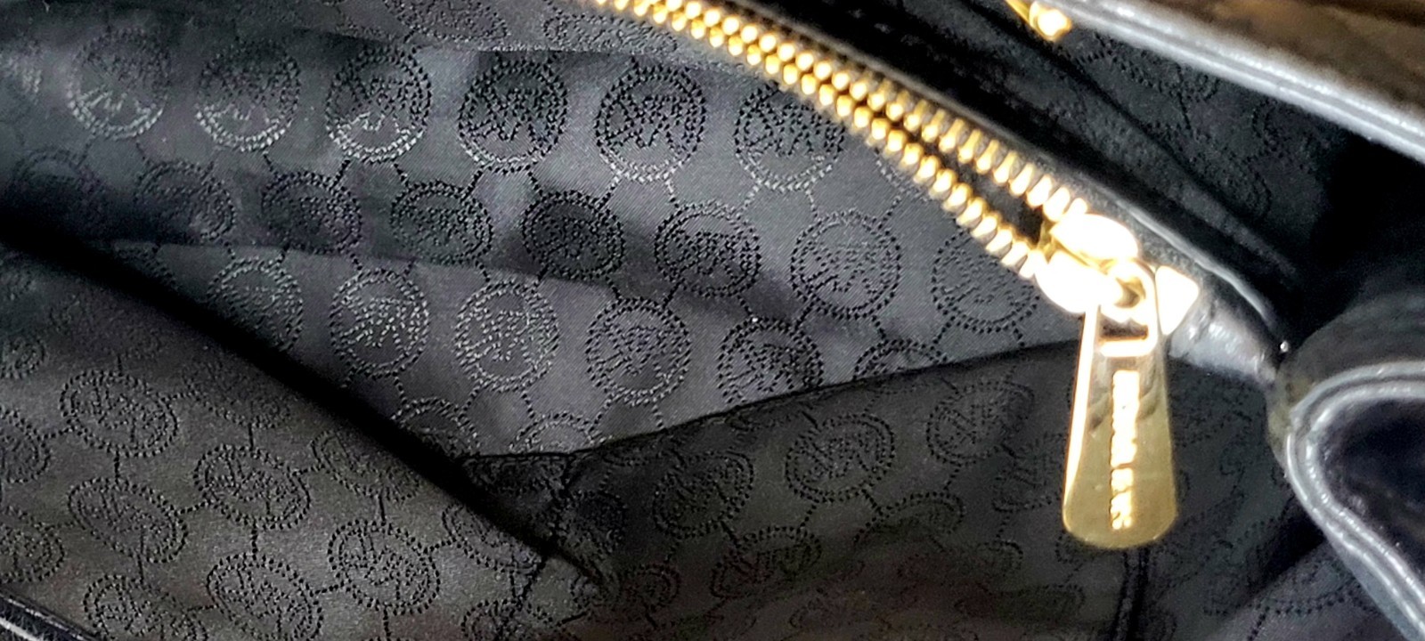 Michael Kors Black Leather Susannah Tote With Dust Bag And MK Charm VGC!