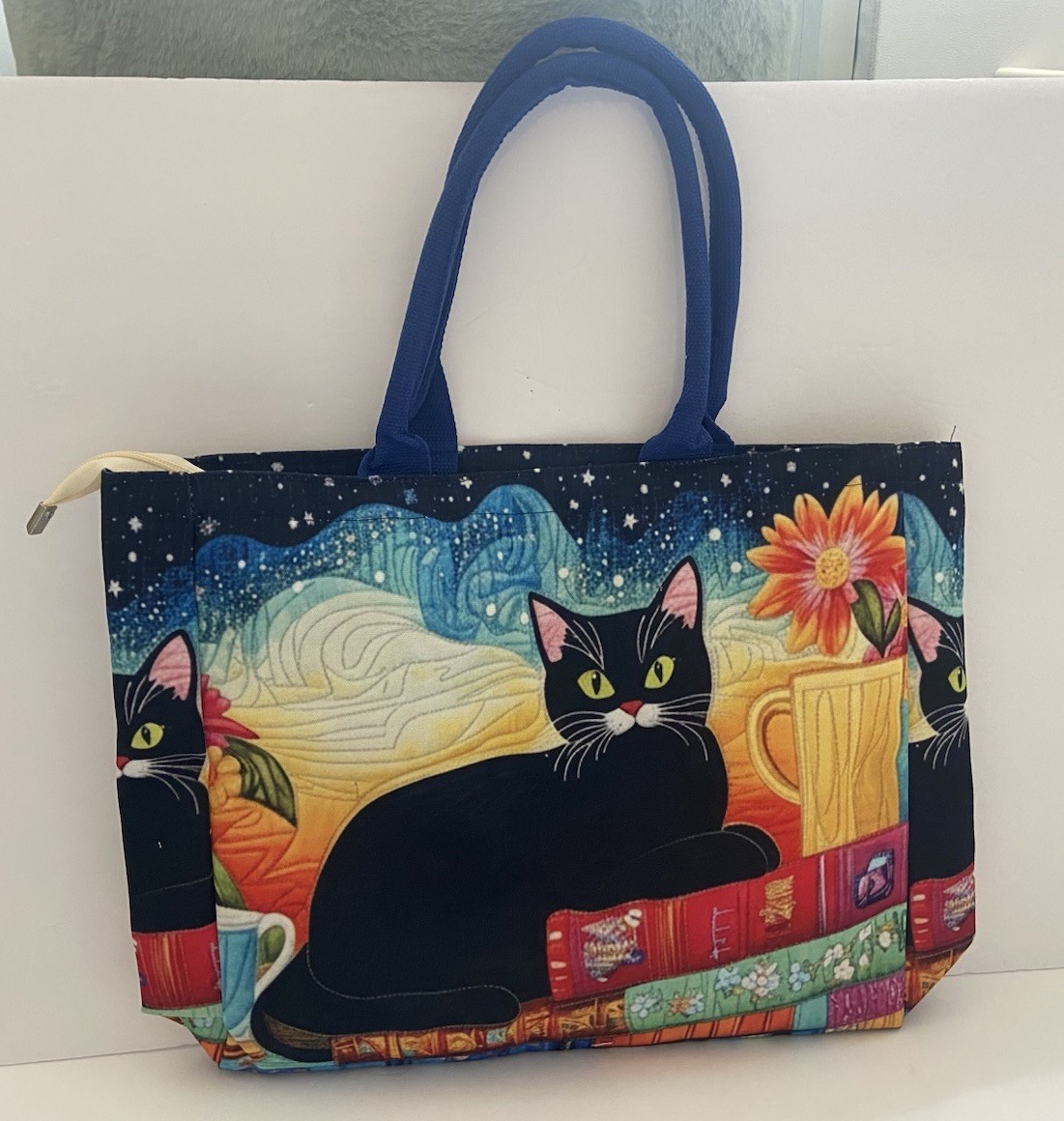 Brand New 18 Inch Black Cat “Book Lover” Fabric Zipper Bag