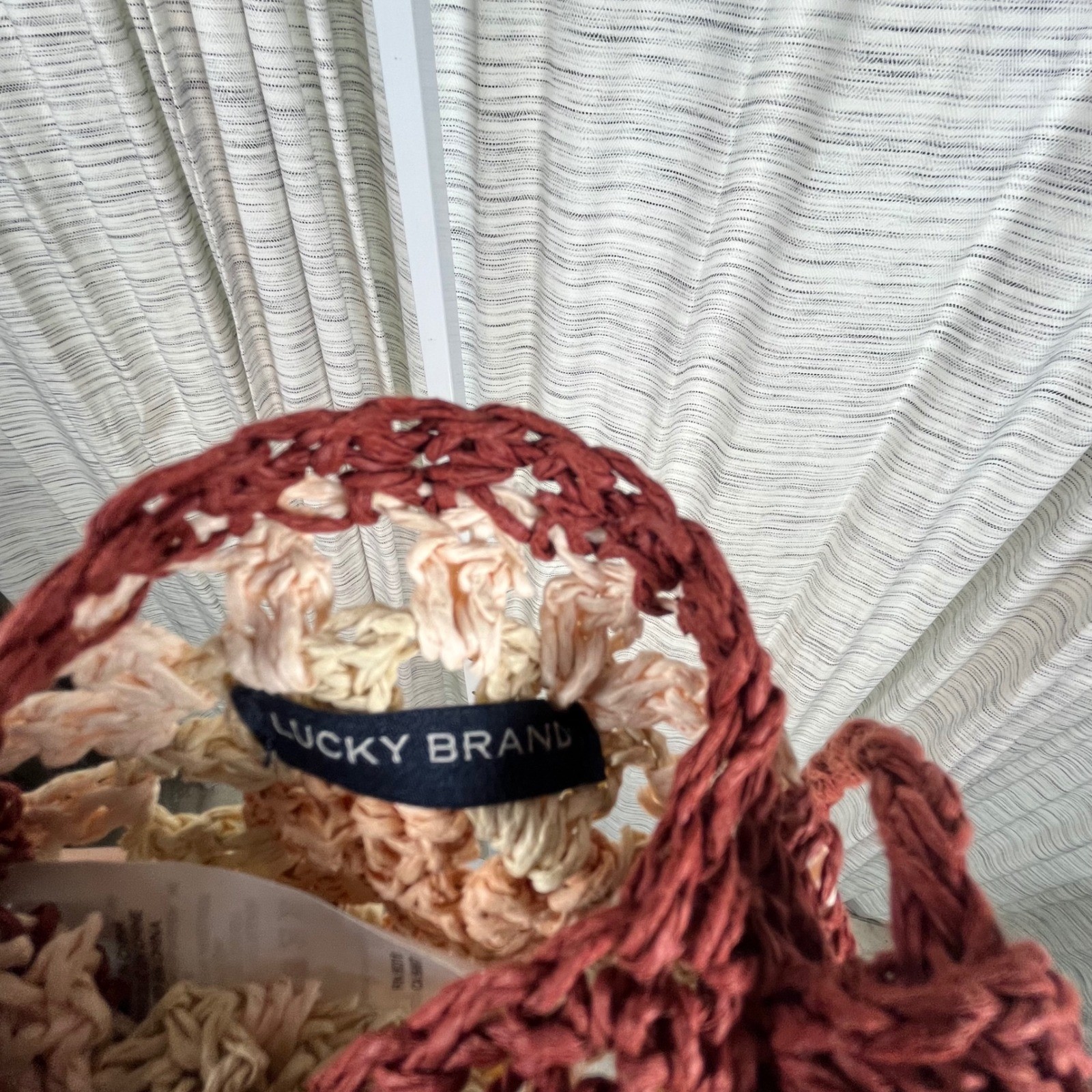 Lucky Brand Crochet Granny Square Crossbody Bag Burgundy Cream Boho Tassel Pouch