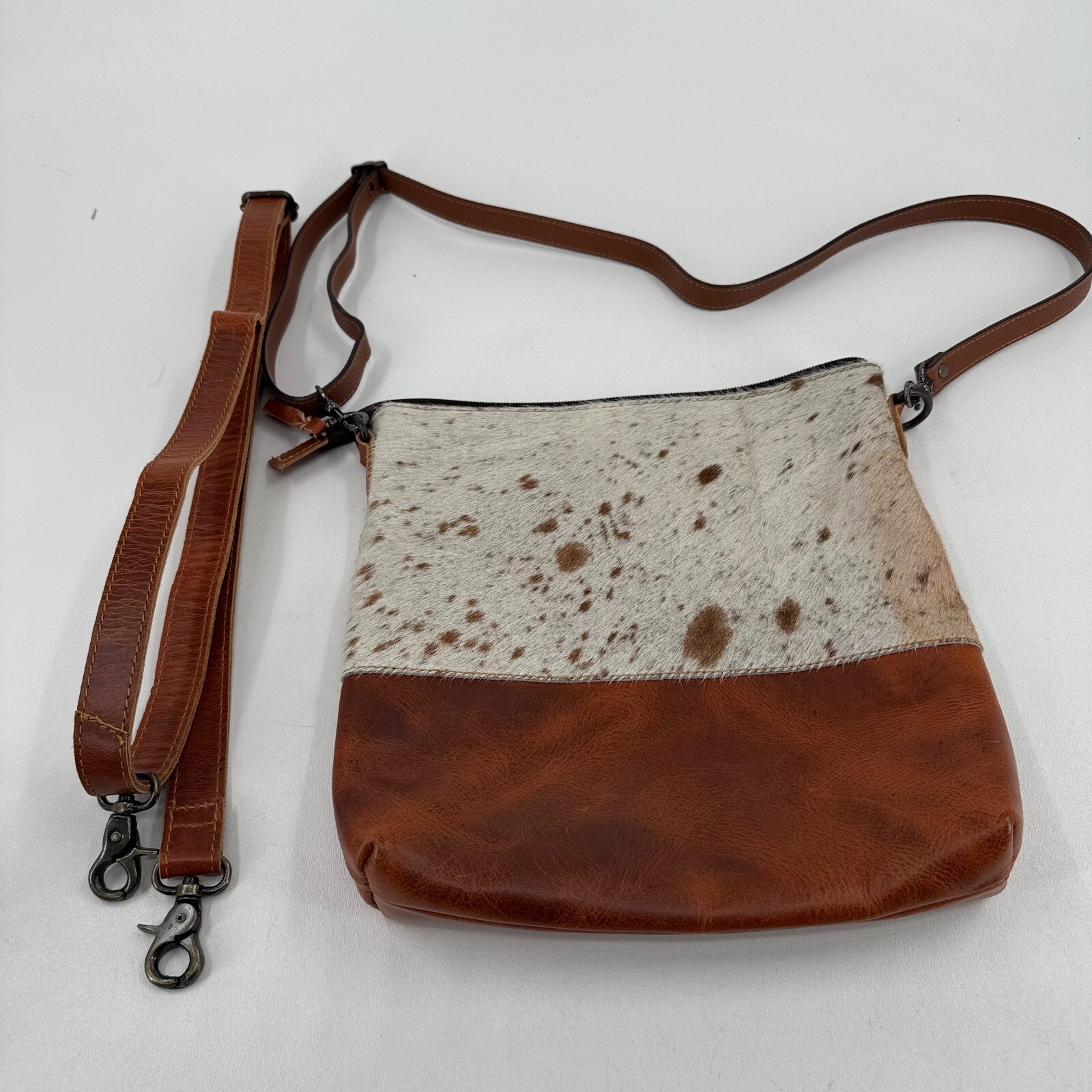 Ranch Junkie Crossbody Purse WOMENS Brown Leather Zip Close Shoulder Bag