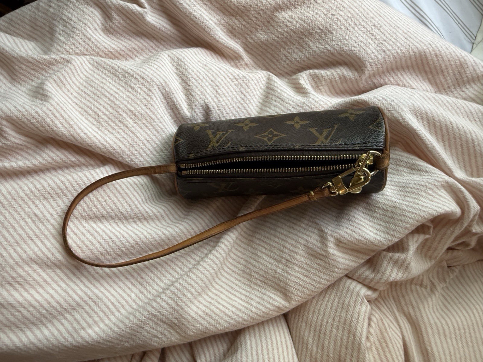 Auth LOUIS VUITTON Monogram Papillon Attached Pouch Mini Bag Pochette Genuine