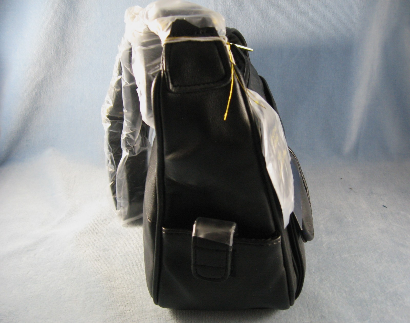 ^NWT Magnifique Bag/Purse-Leather-Black- Multi-pocket-Adjust. Crossbody Strap n