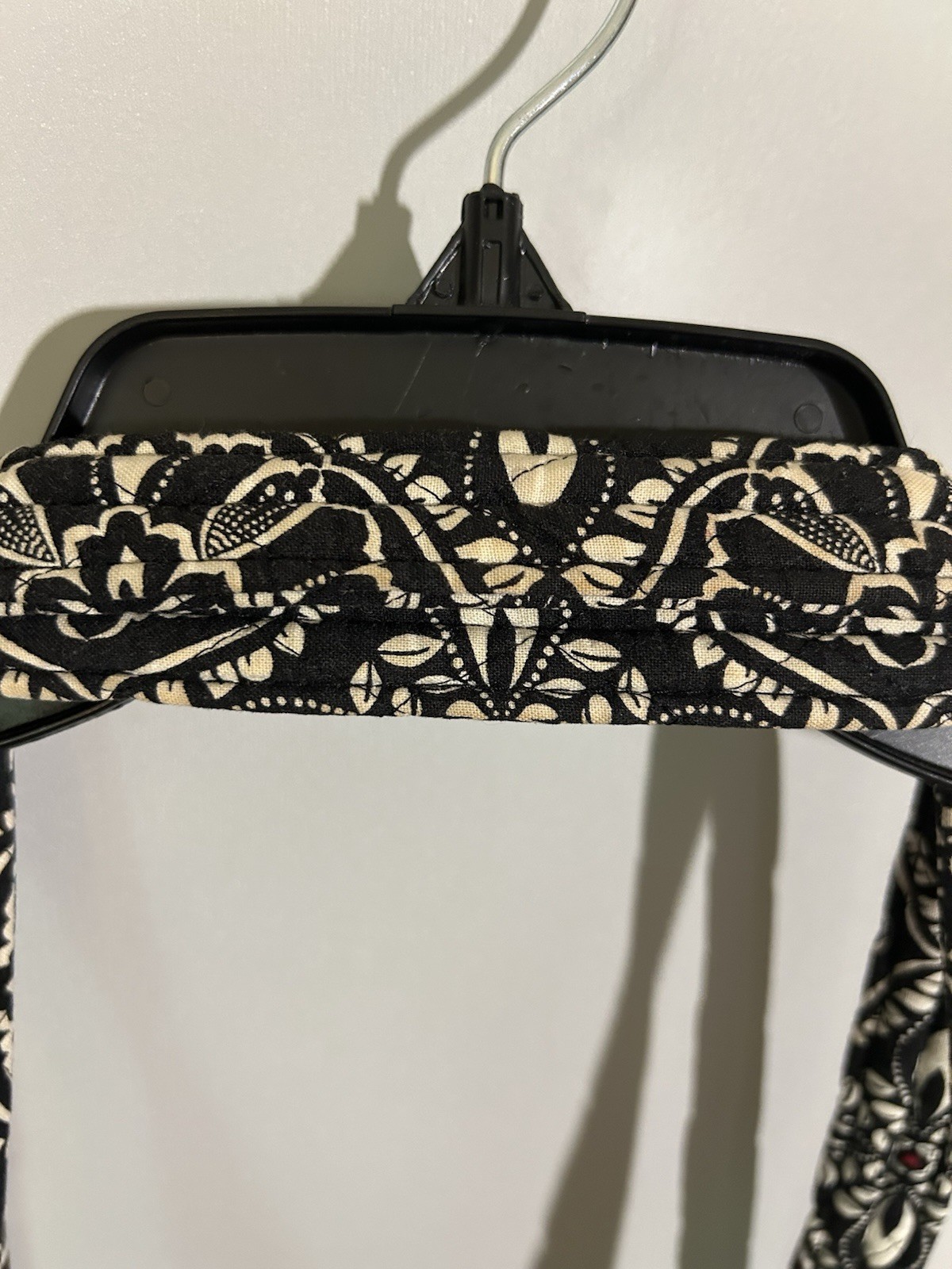 Vera Bradley Large Toggle Tote Barcelona Retired Pattern Red White Black Blue