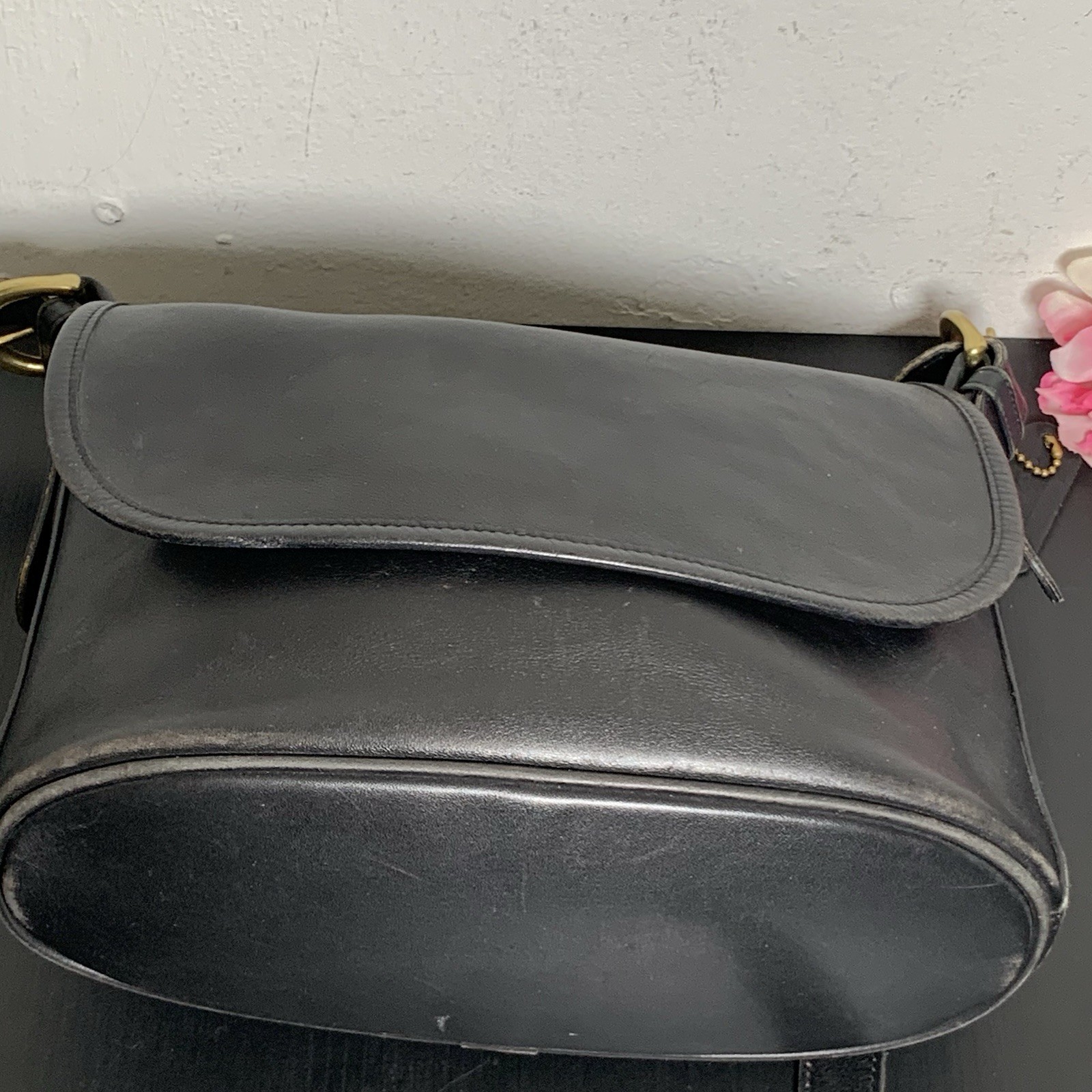 COACH – VTG Black Leather Fletcher Saddle Shoulder Bag – No. B5C-4150