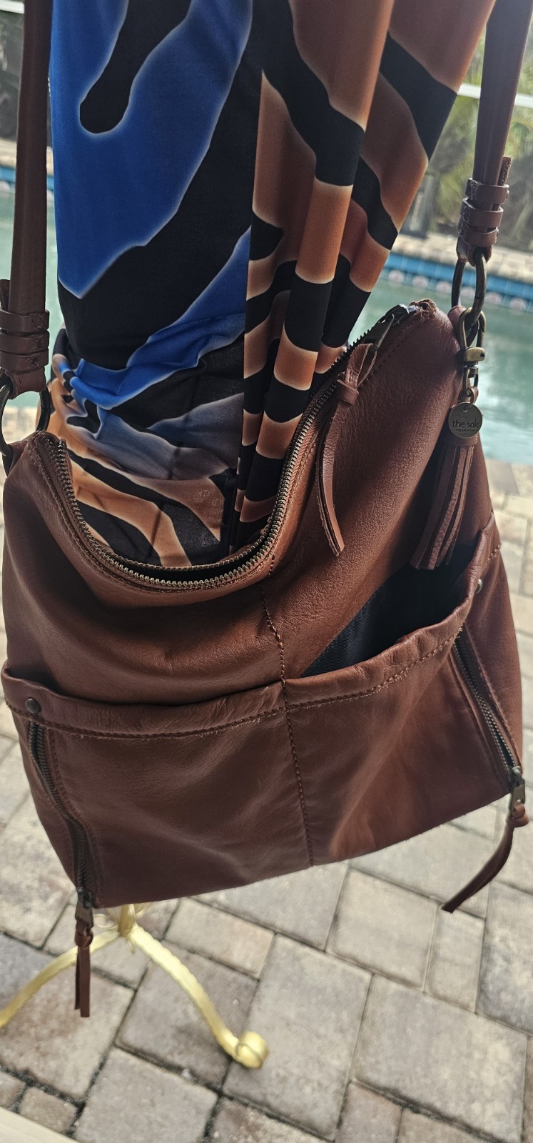 The Sac Ashland Bucket Shoulder Crossbody Purse Bag Tobacco Leather