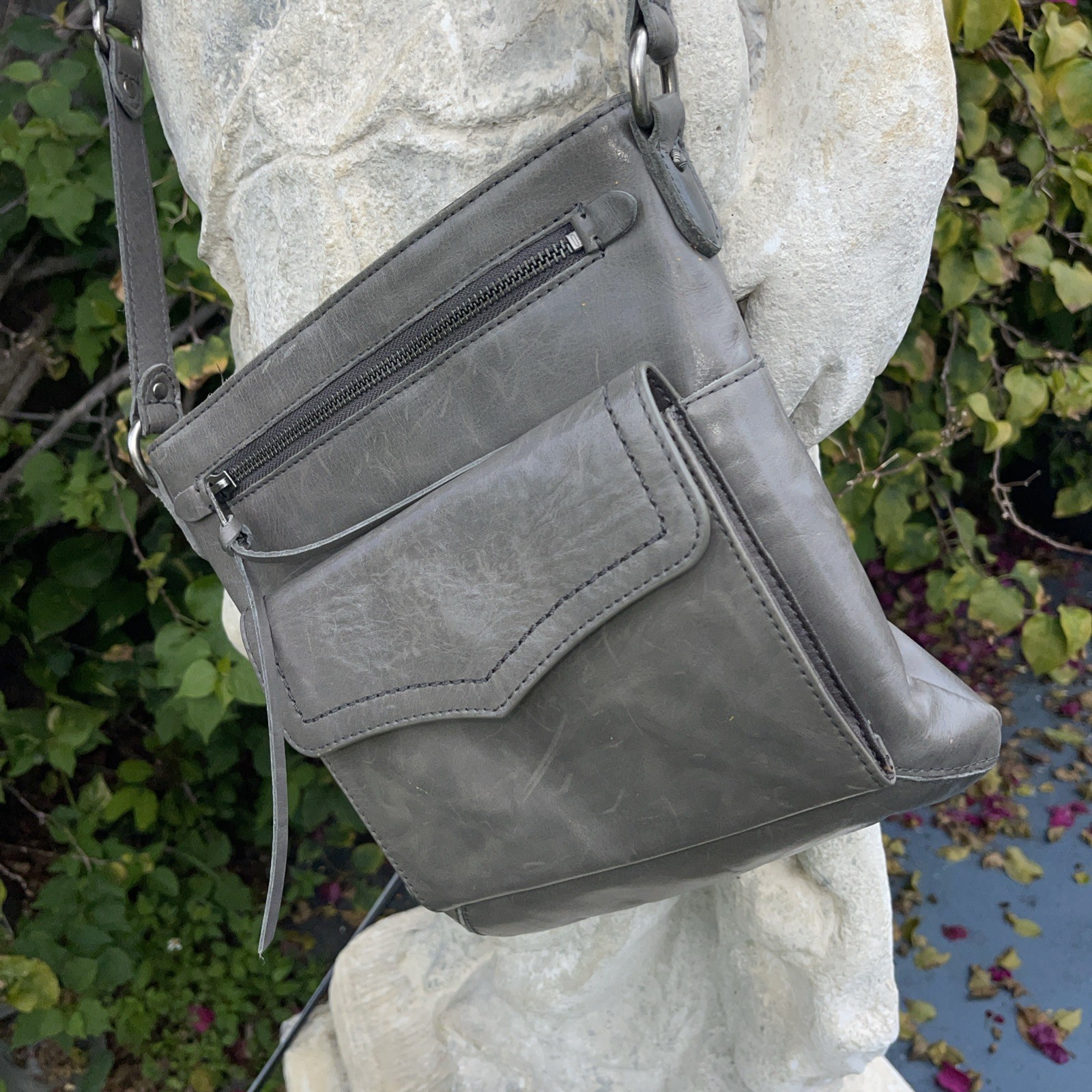 The Sak Ventura Flap Organizer Crossbody Gray Distressed Leather Bag Purse