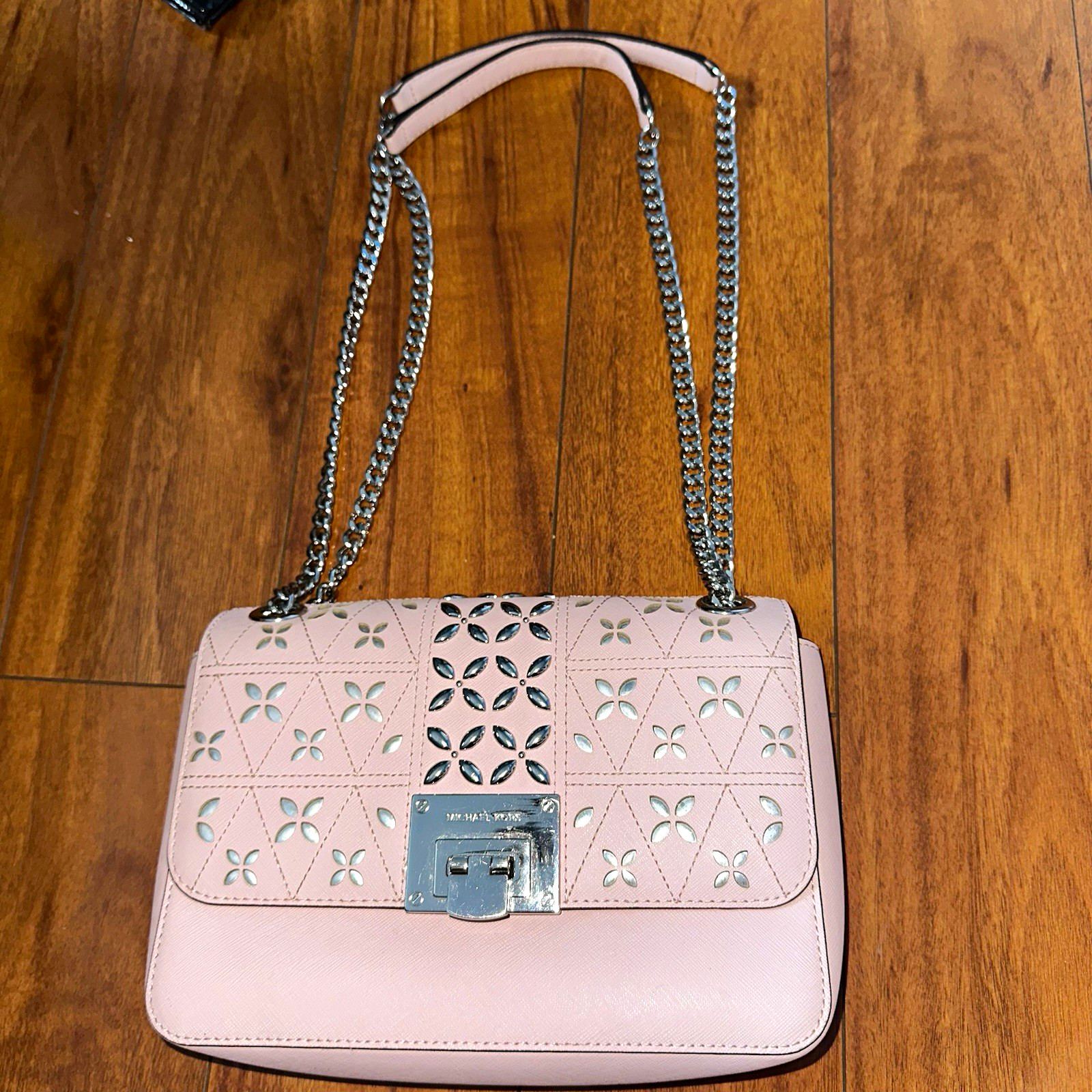 MICHAEL Michael Kors Pink Small Shoulder Bag Chain Strap Quilted Push Lock