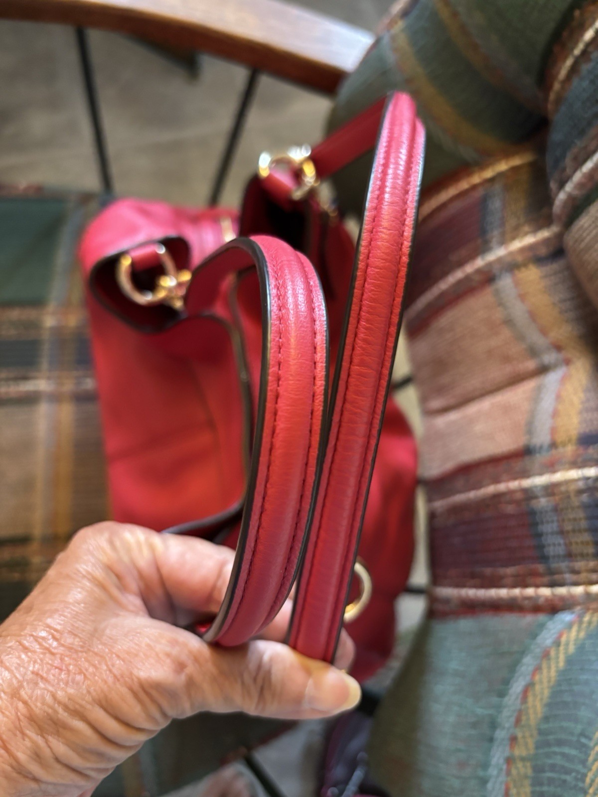Coach Lexy Shoulder Purse Pebbled Leather Vibrant Raspberry Mint