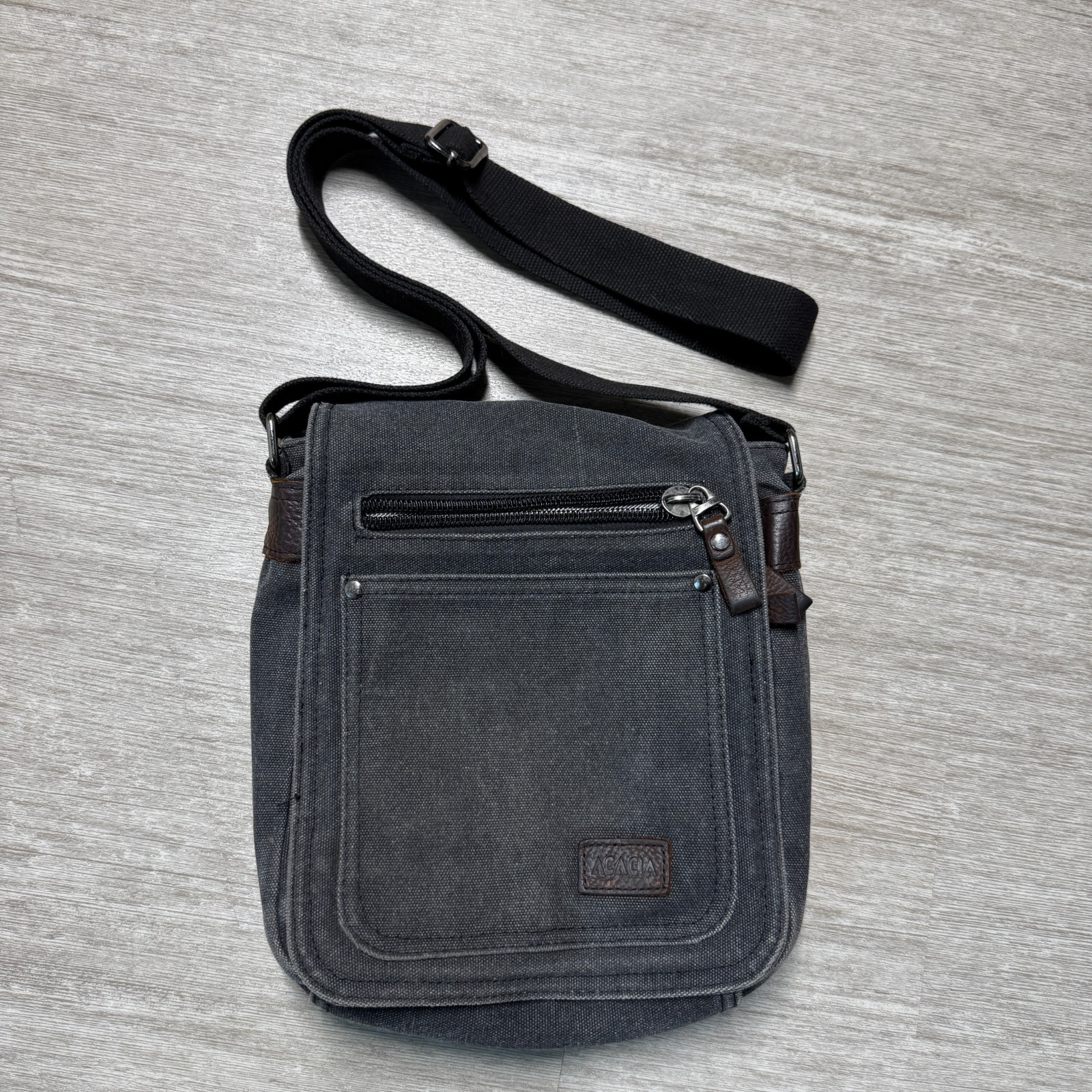 ACACIA Revolve Canvas Crossbody Bag Satchel Leather Accents Gray Zip Snap Close