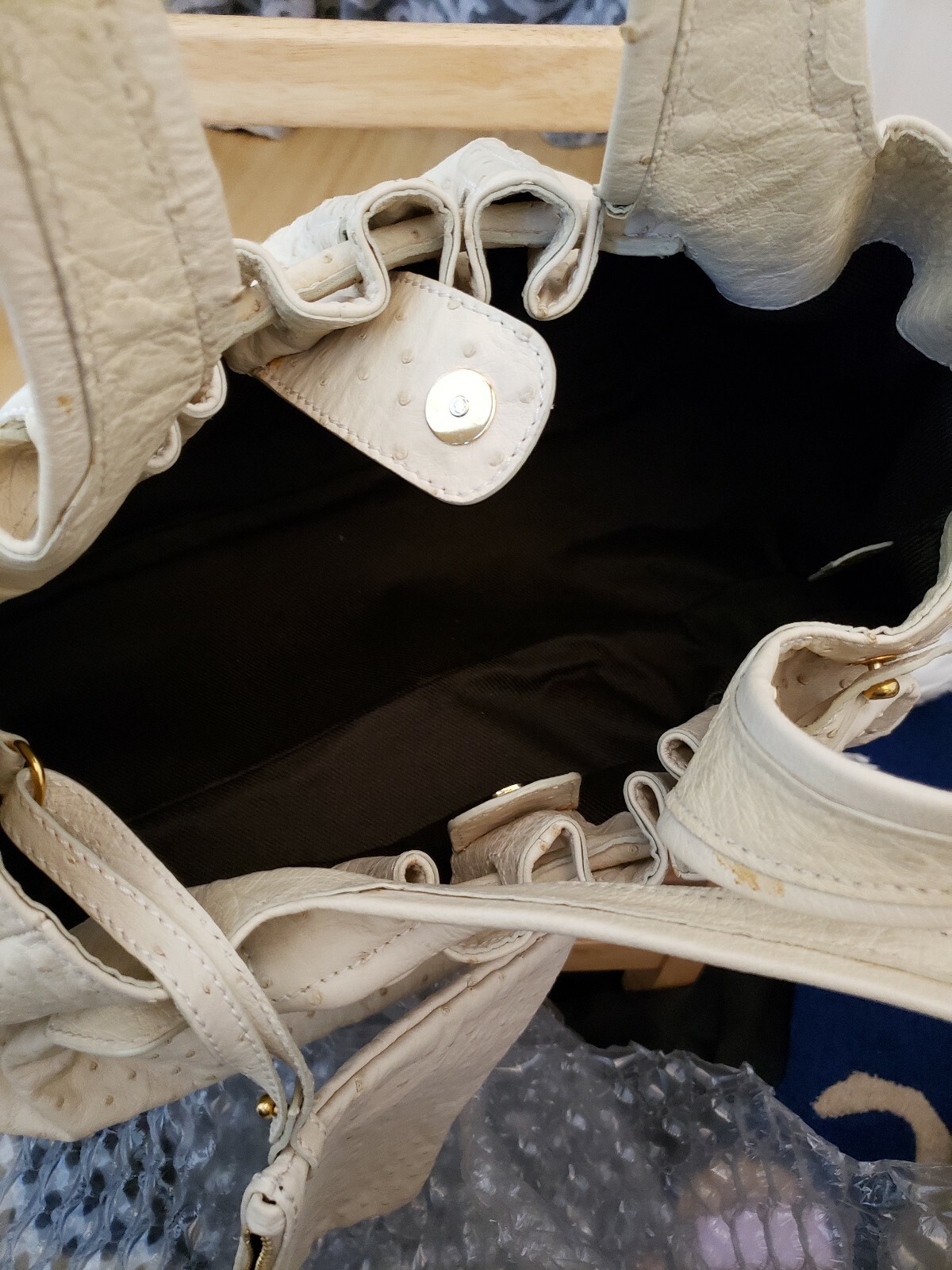 Sergio Rossi Handbag with Pochette OFFWhite Ostrich Skin Shoulder Bag & Pouch