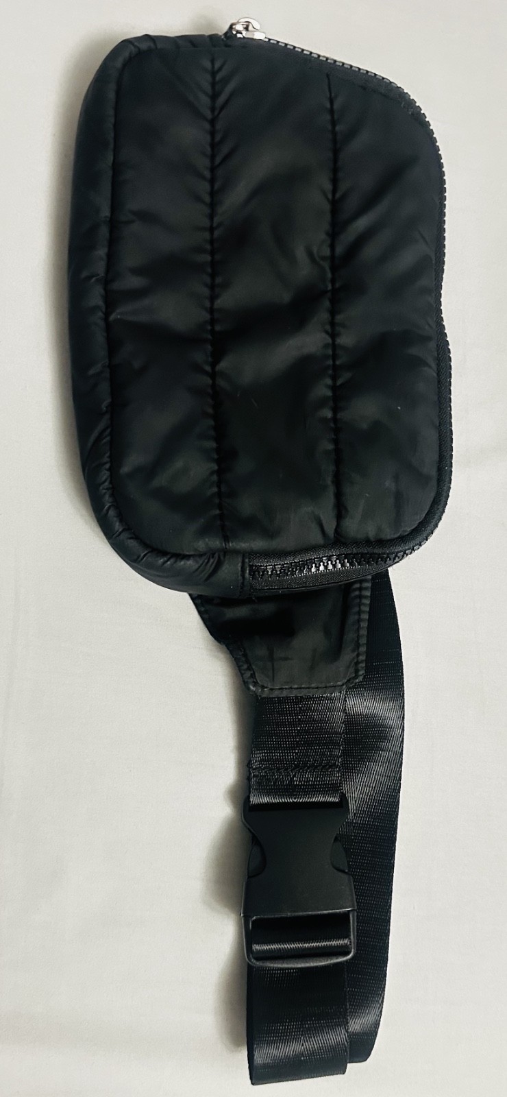 Used Cross Body Bag – Black