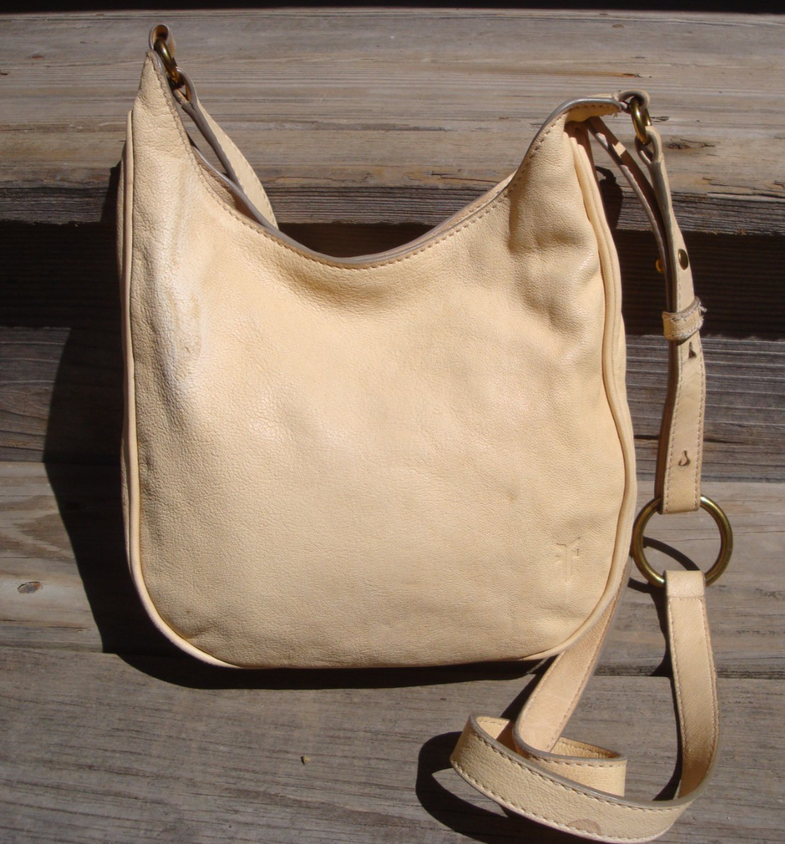FRYE Vintage Beige Distressed Leather Handbag Crossbody Shoulderbag Small Purse