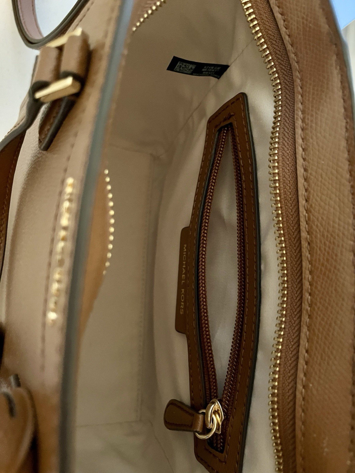 Michael Kors Women’s Taryn Small Convertible Crossbody In Tan/Brown Leather