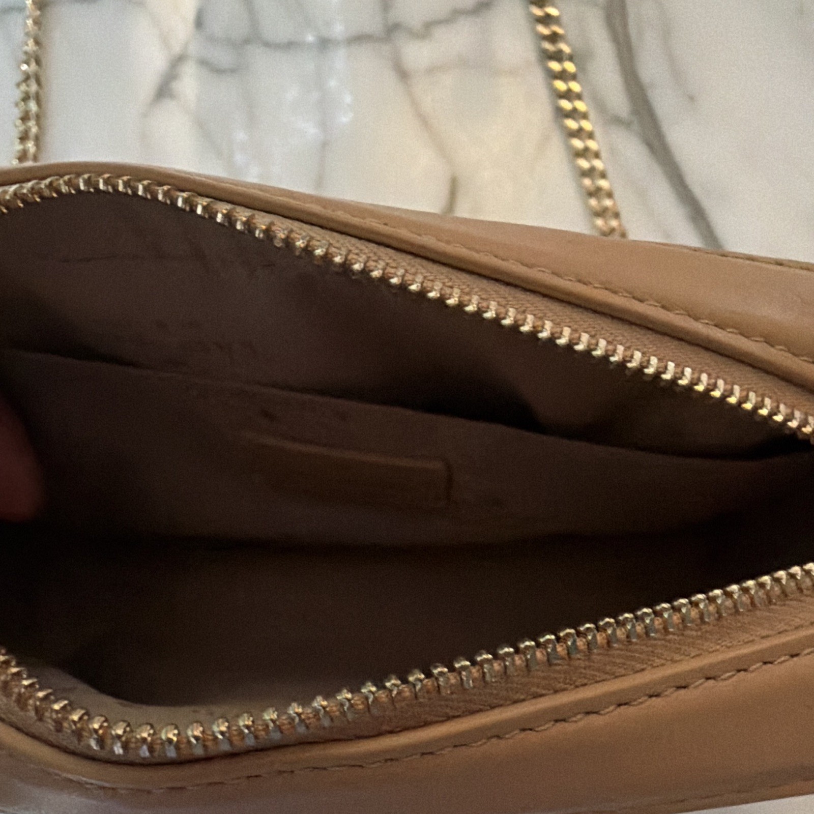 Kate Spade New York Small Tan Quilted Shoulder Bag Zip Gold Chain Strap