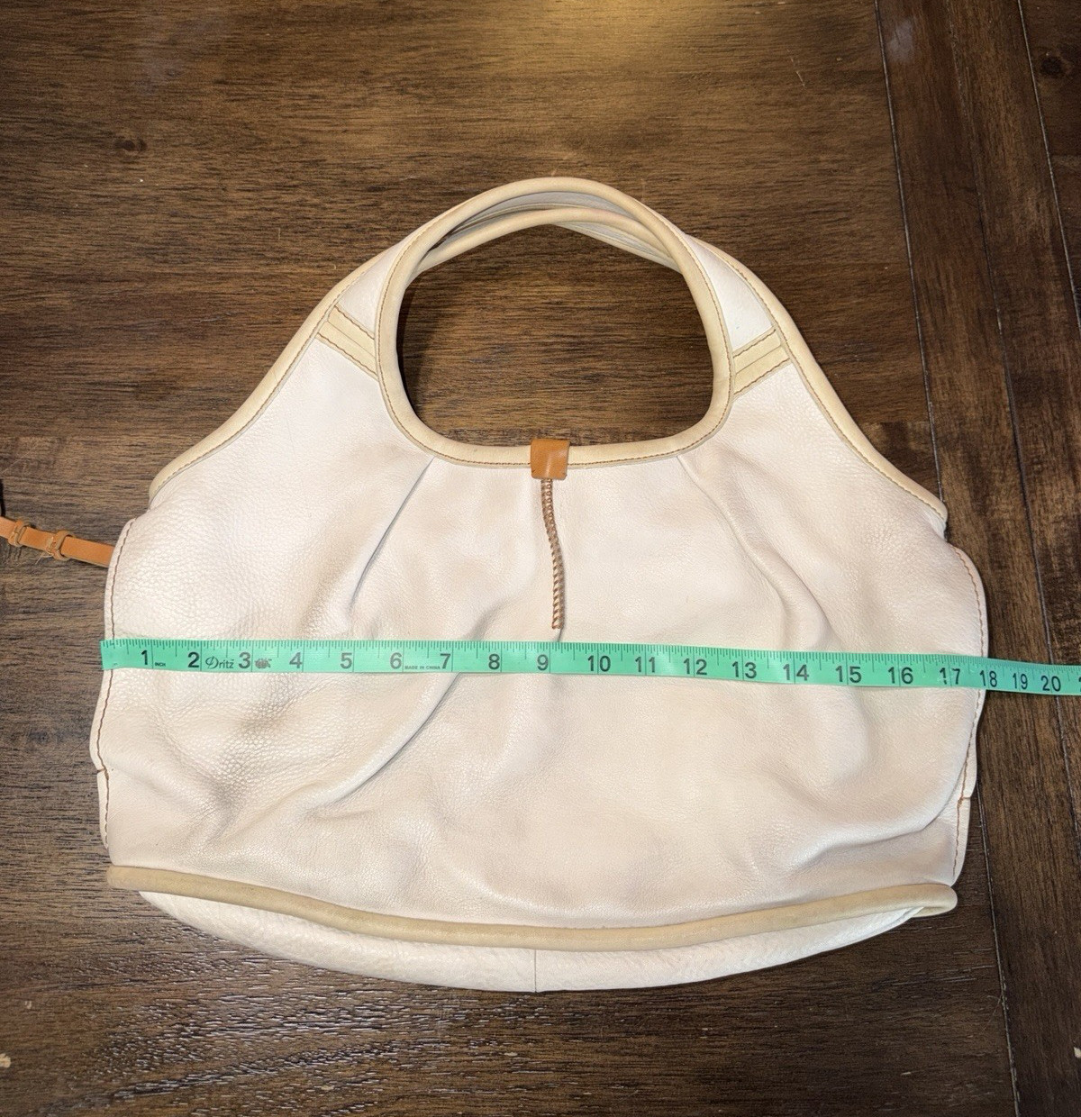 UGG Australia Genuine Calf Leather Hobo Shoulder Handbag Purse Beige Travel Tote