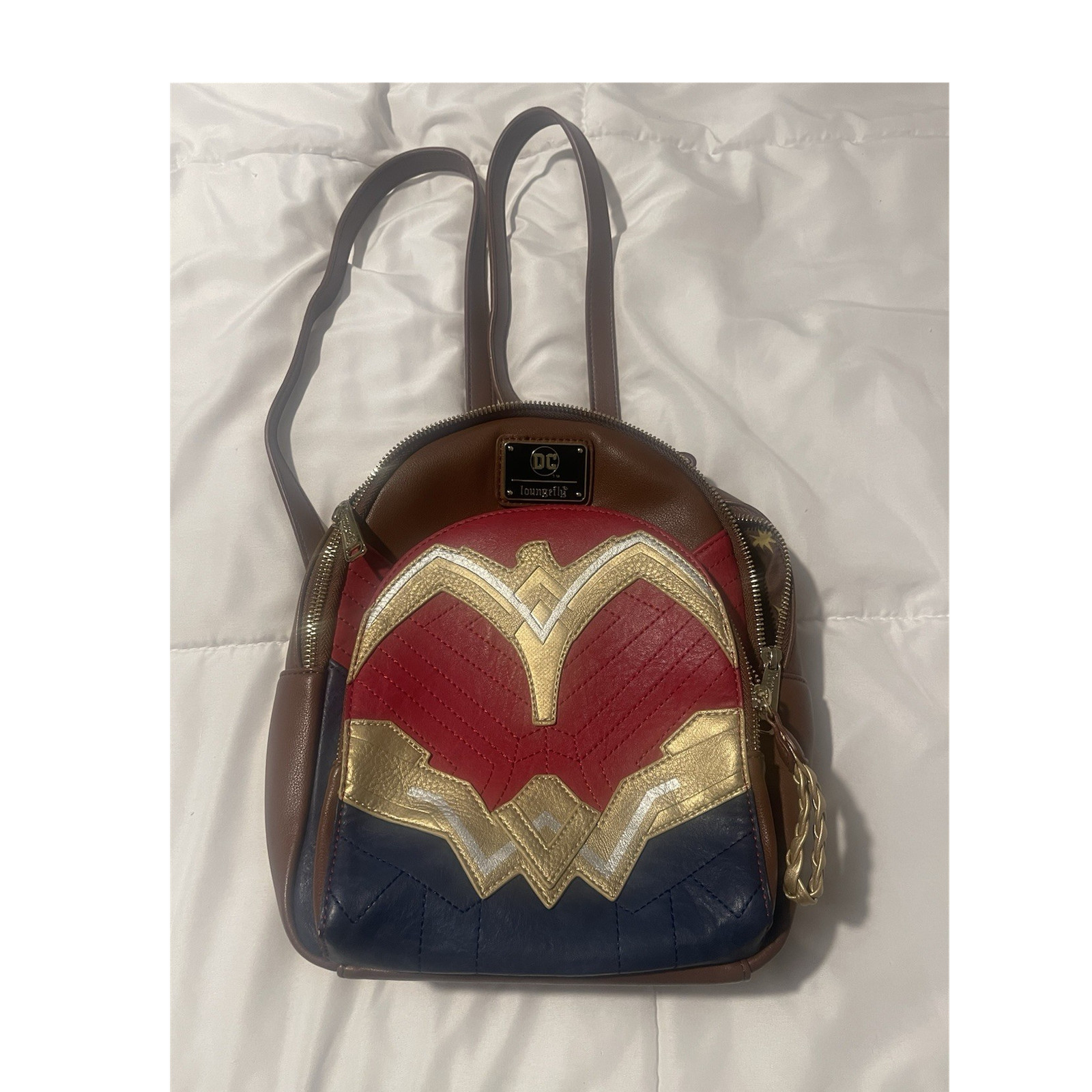 Loungefly DC Wonder Woman Mini Backpack Zip Lined Adjustable Strap Bag Charm