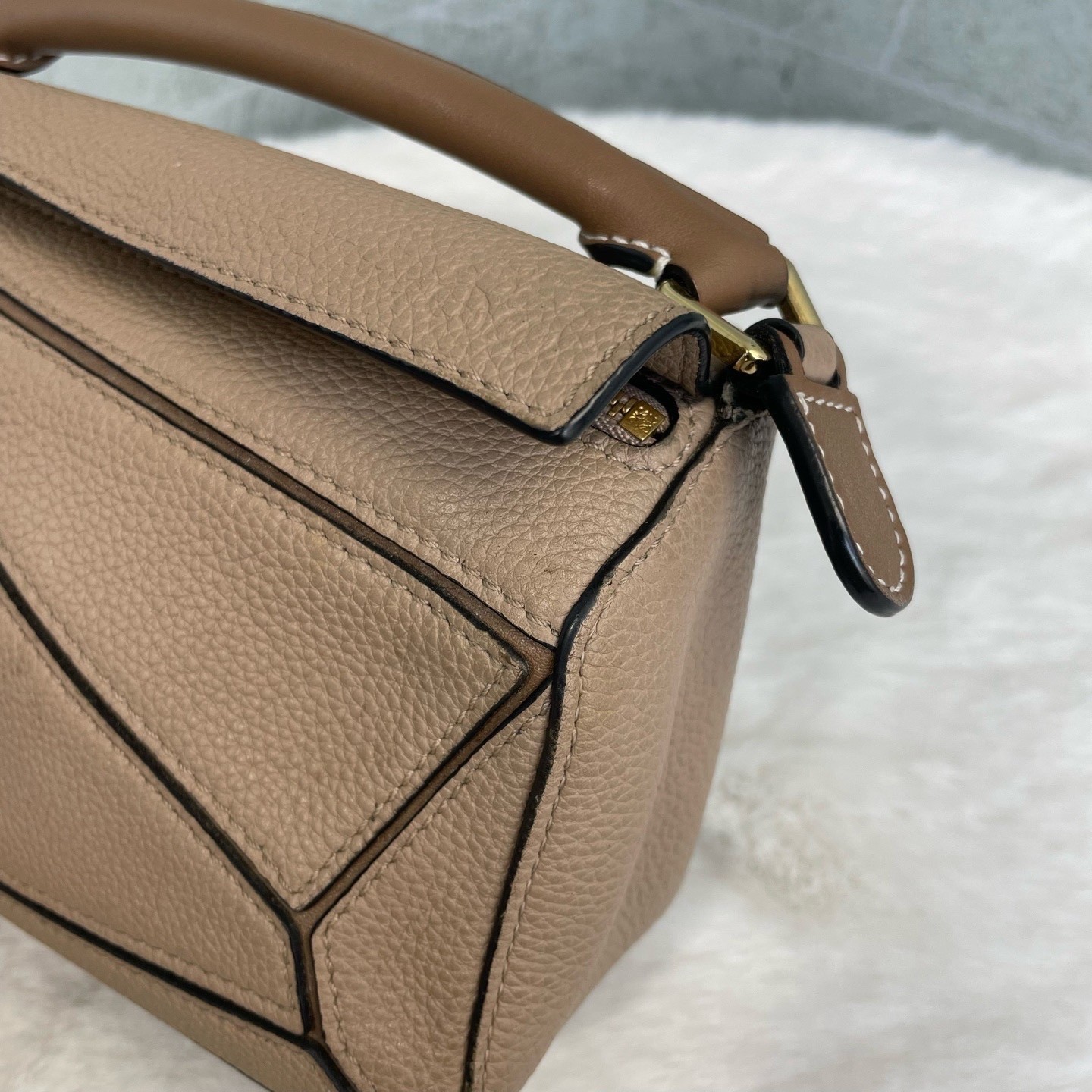 Loewe Pre-Owned Authentic Handbag Luxury Handbag A510U95X27-2566 180*80*120mm