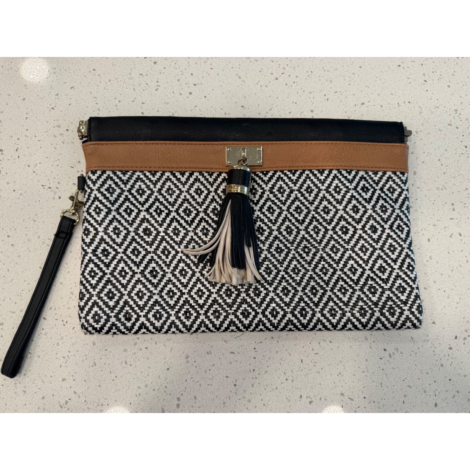 Aldo Woven Wristlet Clutch Women 12×8″ Good Geometric Tassel BoHo Chic Casual