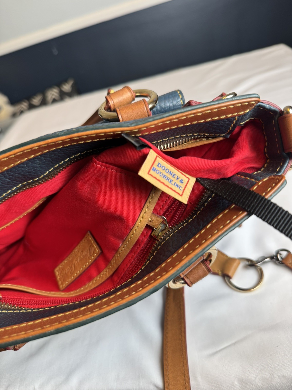 DOONEY & BOURKE pebble Grain Leather Medium Pocket Satchel bag EXCELLENT CON