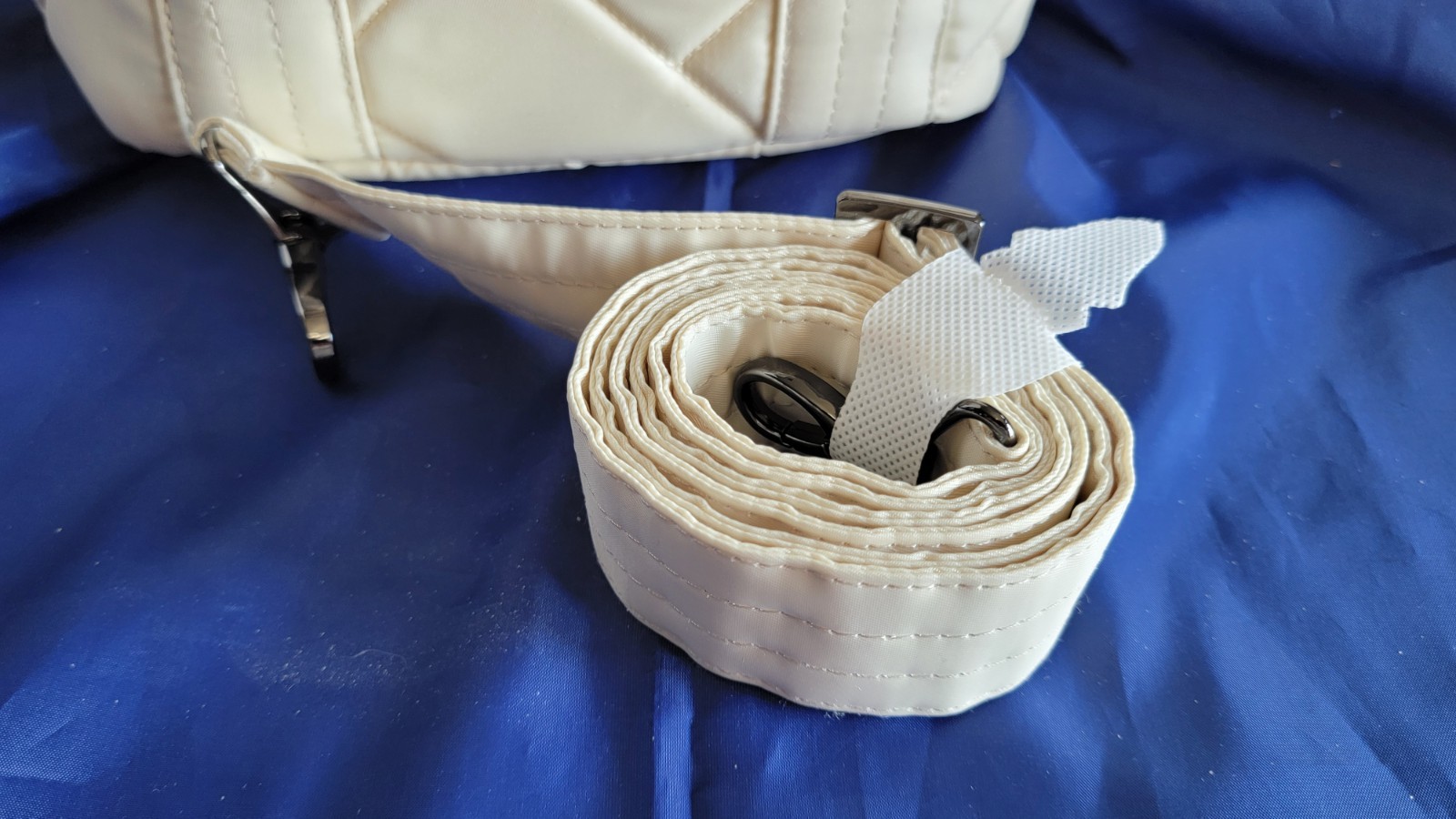 Lug NEW Dary Mini Crossbody Handbag Purse Ivory / Cream