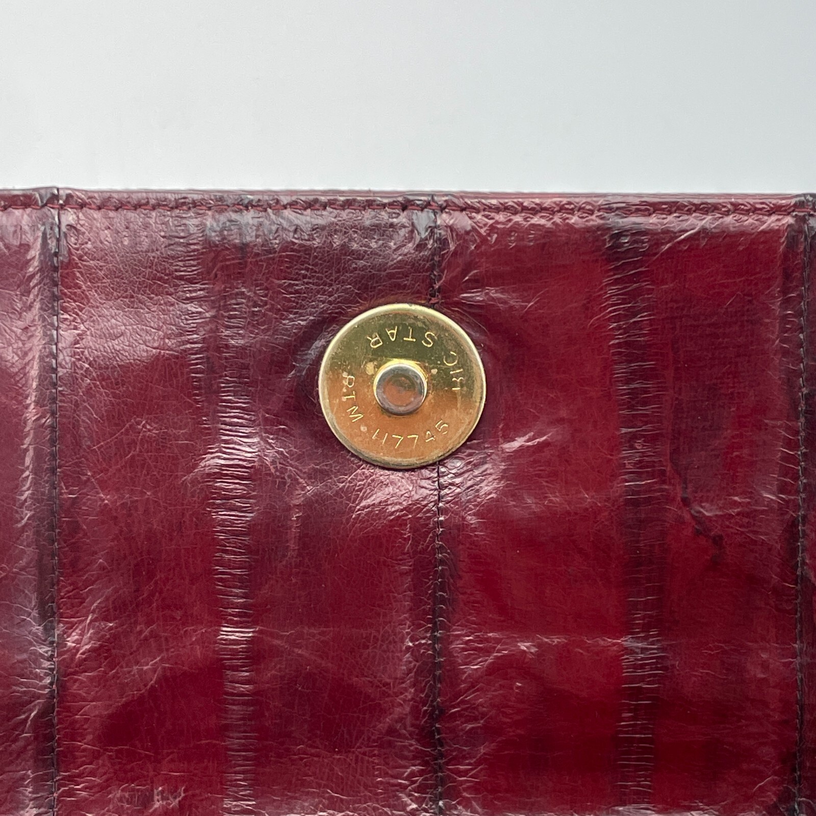 VTG Eel Skin Clutch Purse Red Color Button Closure Zip Compartments 10″ Korea