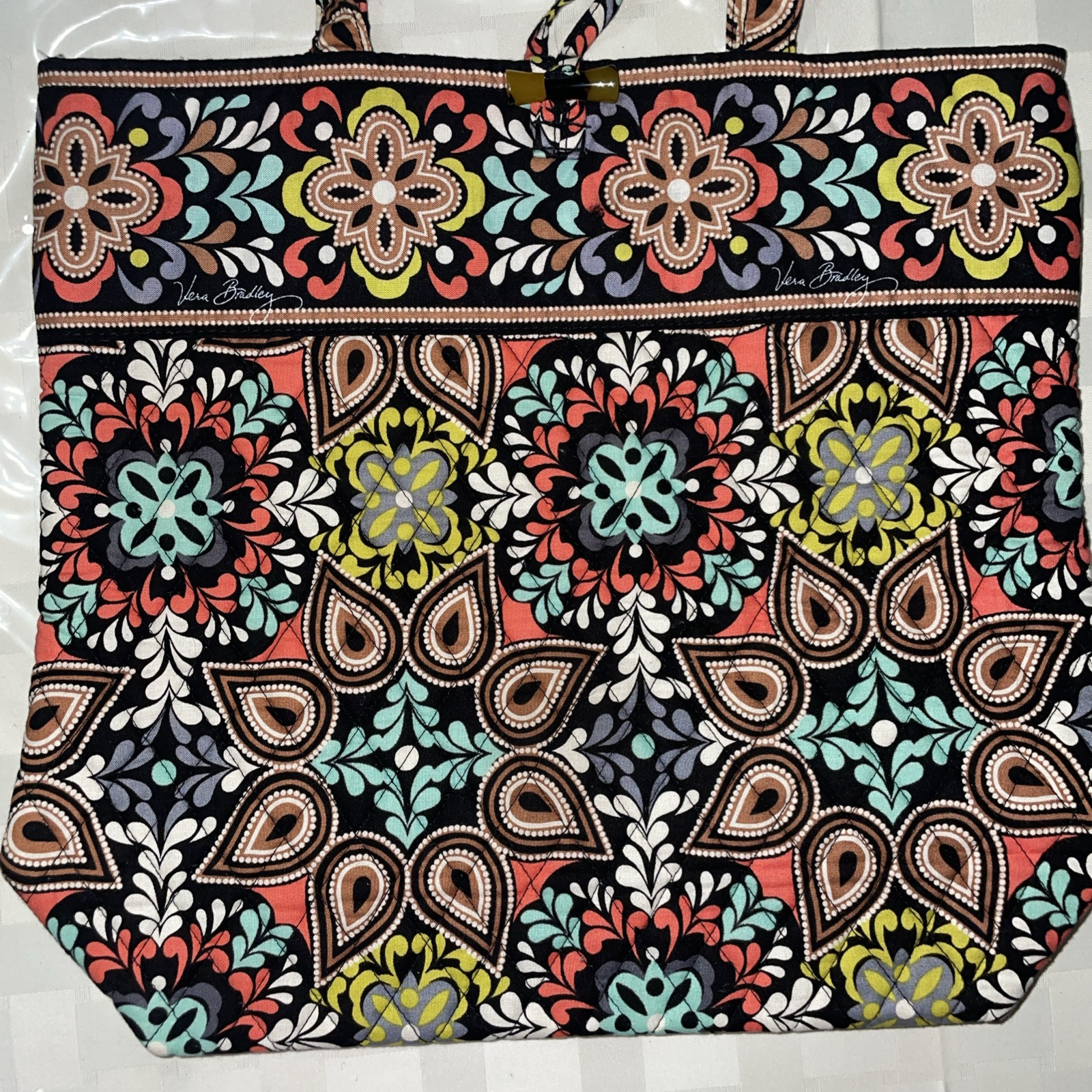 Vera Bradley Handbag Retired Sierra Tote NWT