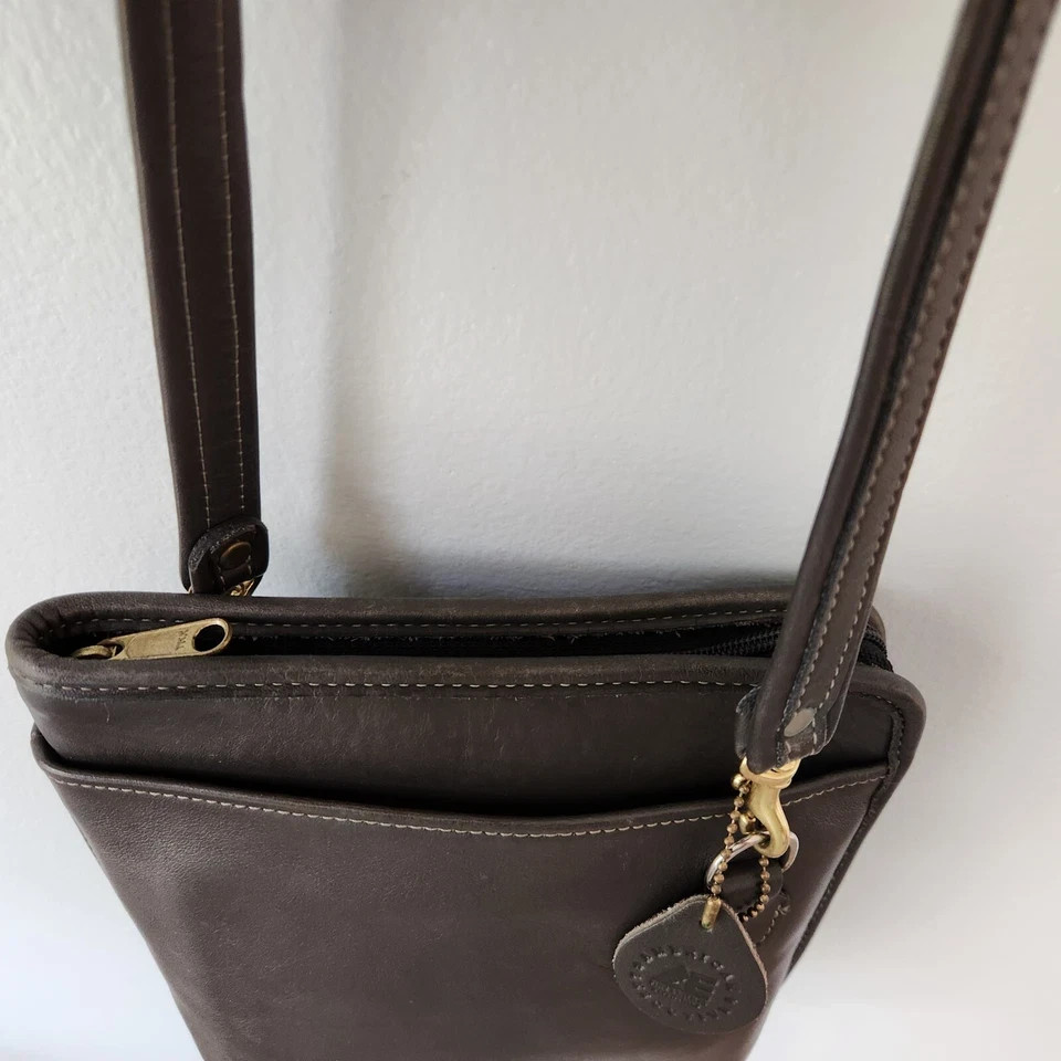 American Executive Crossbody Purse Womens Gray Leather Boho Workwear Casual Chic