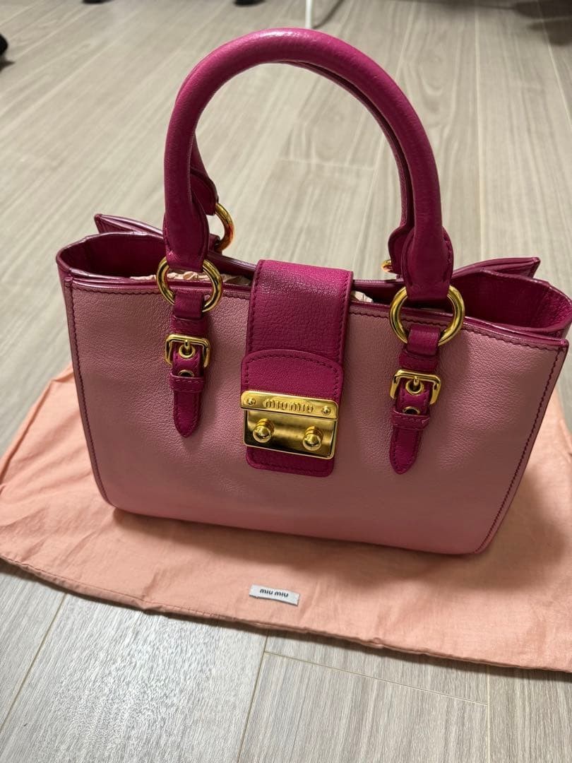 Miu Miu Pink Leather 2-Way Handbag Gold Hardware Shoulder Crossbody Bag 10.6 in
