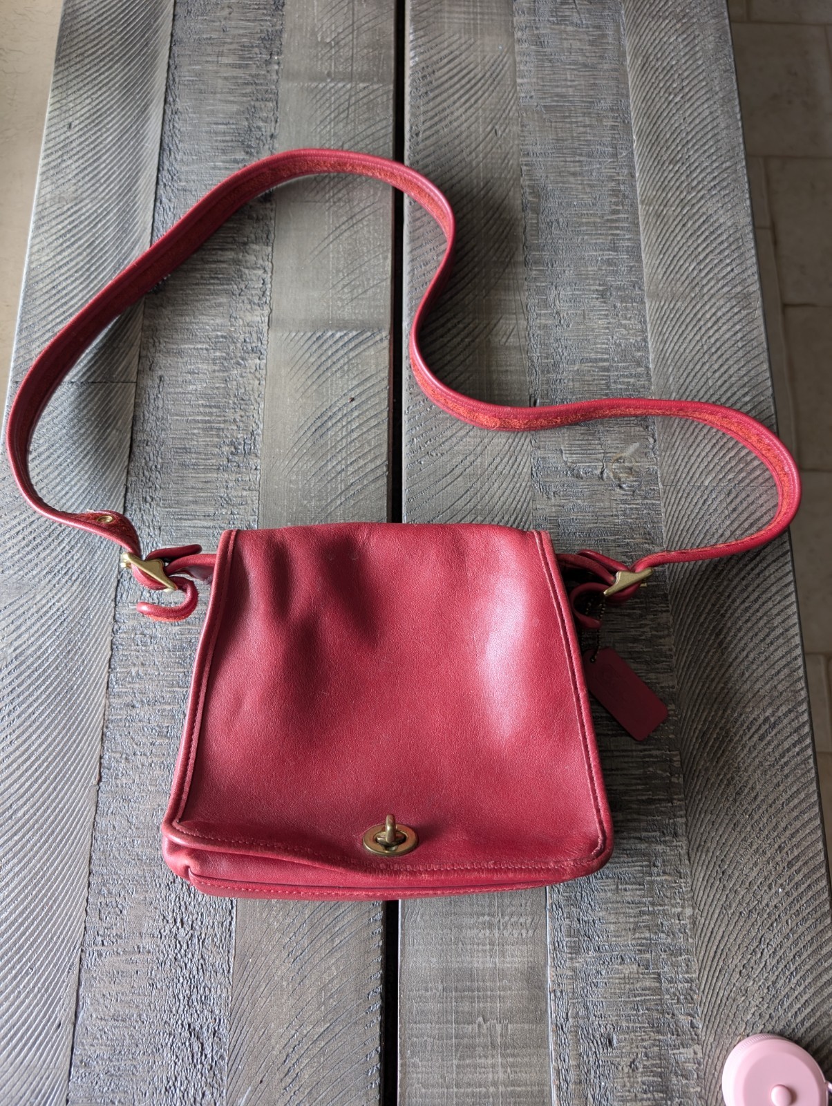 Vintage Coach Legacy Companion Flap Turn Lock Crossbody Red Leather 9715
