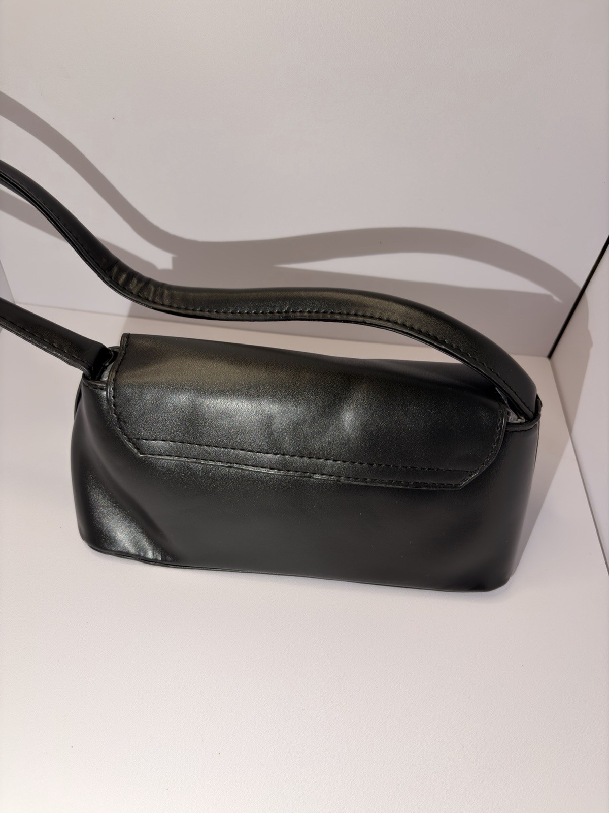 Black Solid Rectangle Shoulder Bag Flap Buckle Closure Gold Tone Hardware