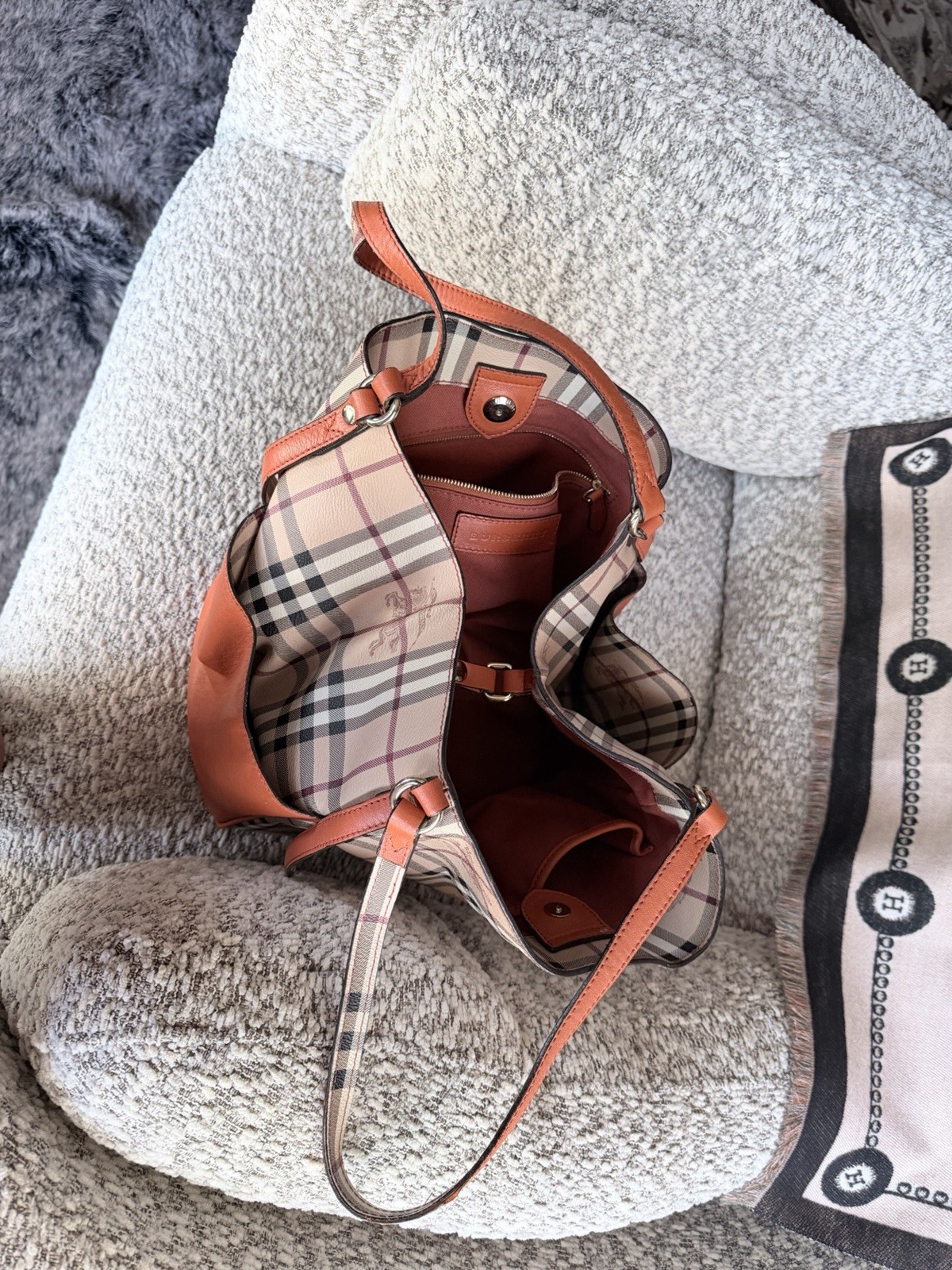 Burberry Checkered Beige DC box Orange Tote Bag Gold Hardware Logo Plaid Accent