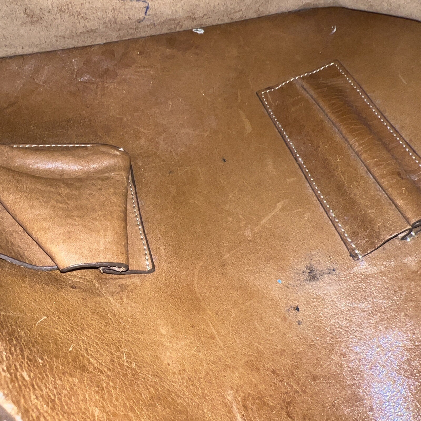 MULBERRY leather messenger bag. Made In England. Read Please Missing Parts